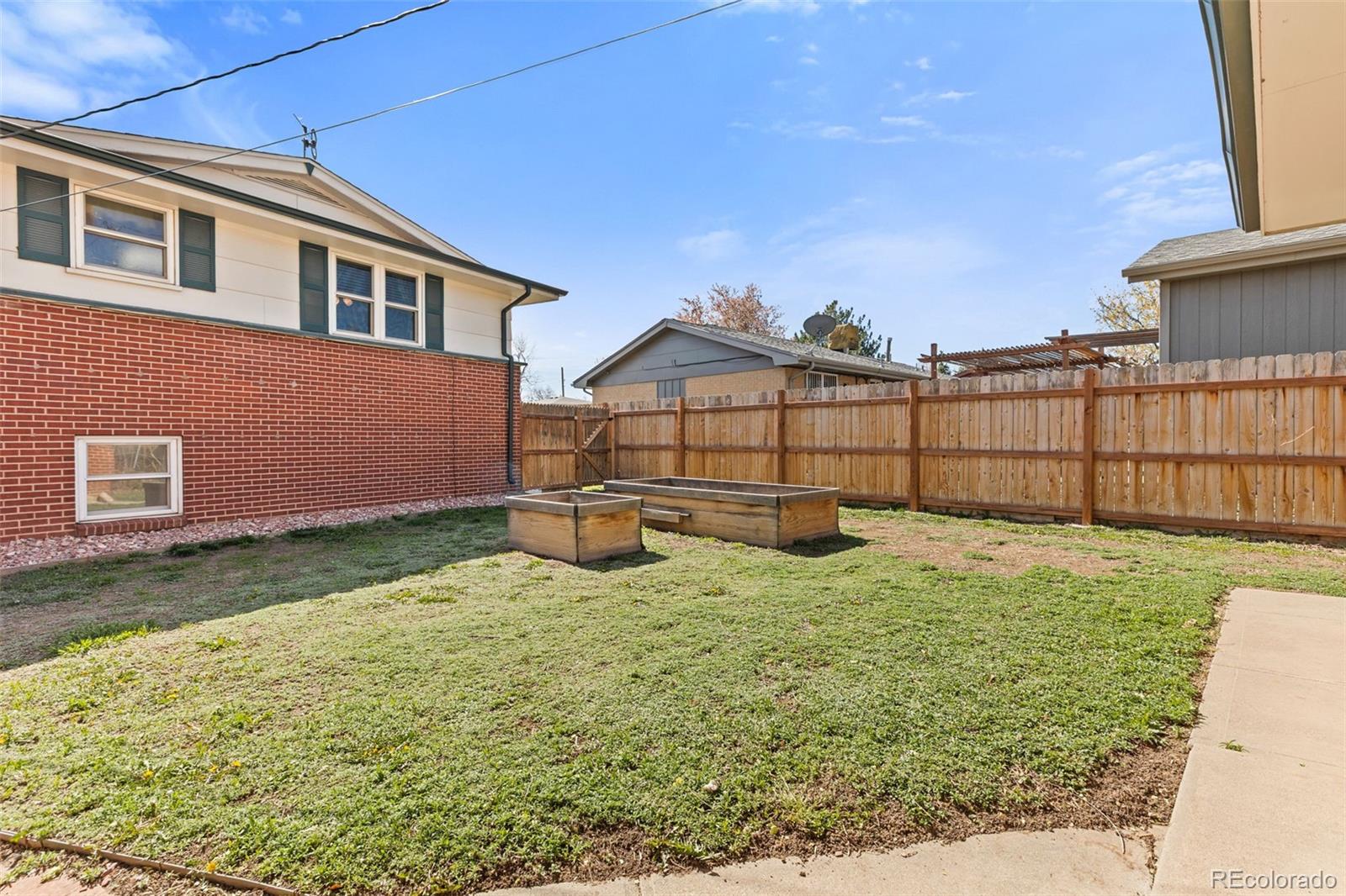 MLS Image #40 for 2591  beech court,golden, Colorado