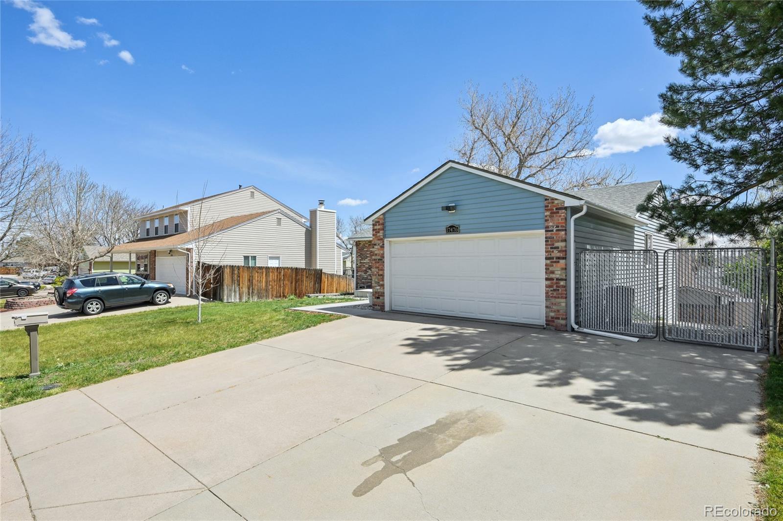 MLS Image #2 for 17476 e bellewood circle,aurora, Colorado