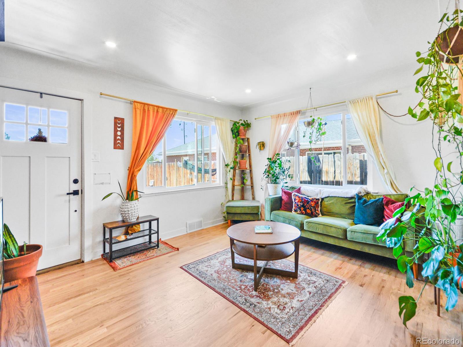 MLS Image #8 for 3450 n harrison street,denver, Colorado