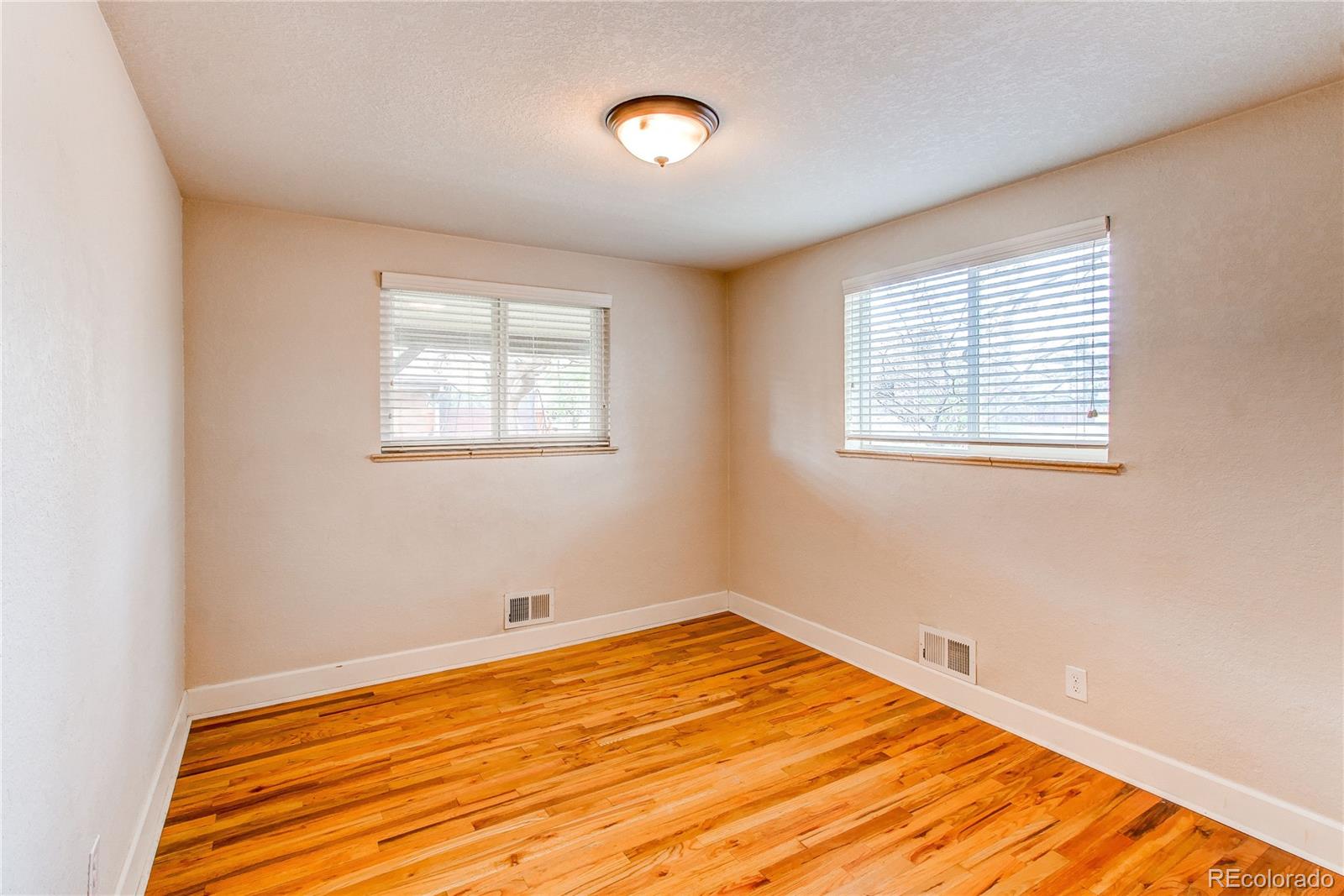 MLS Image #13 for 3124 w 26th avenue,denver, Colorado