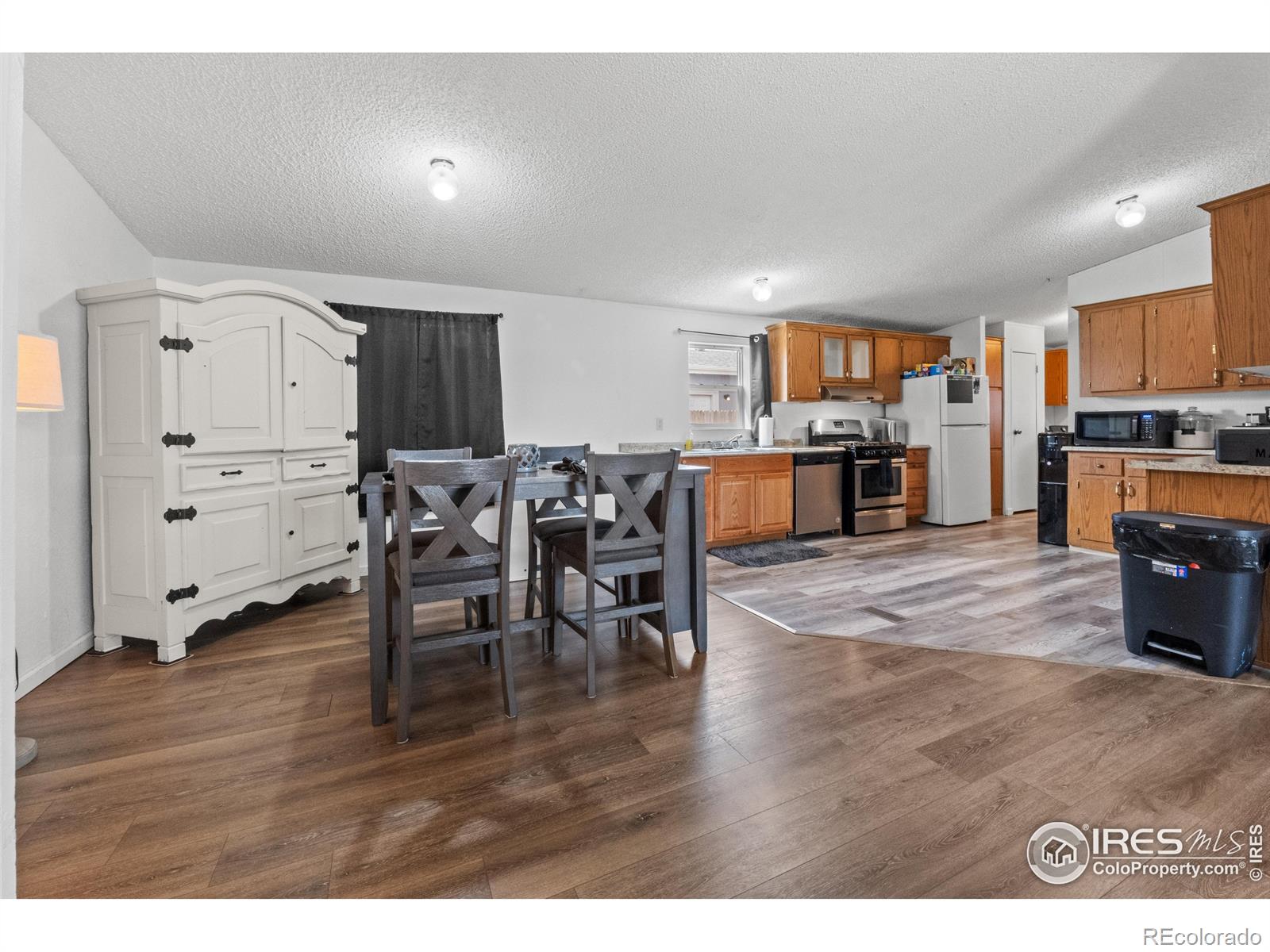 MLS Image #15 for 332  circle drive,fort morgan, Colorado