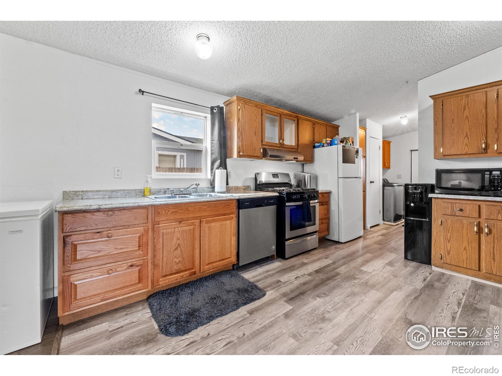 MLS Image #18 for 332  circle drive,fort morgan, Colorado