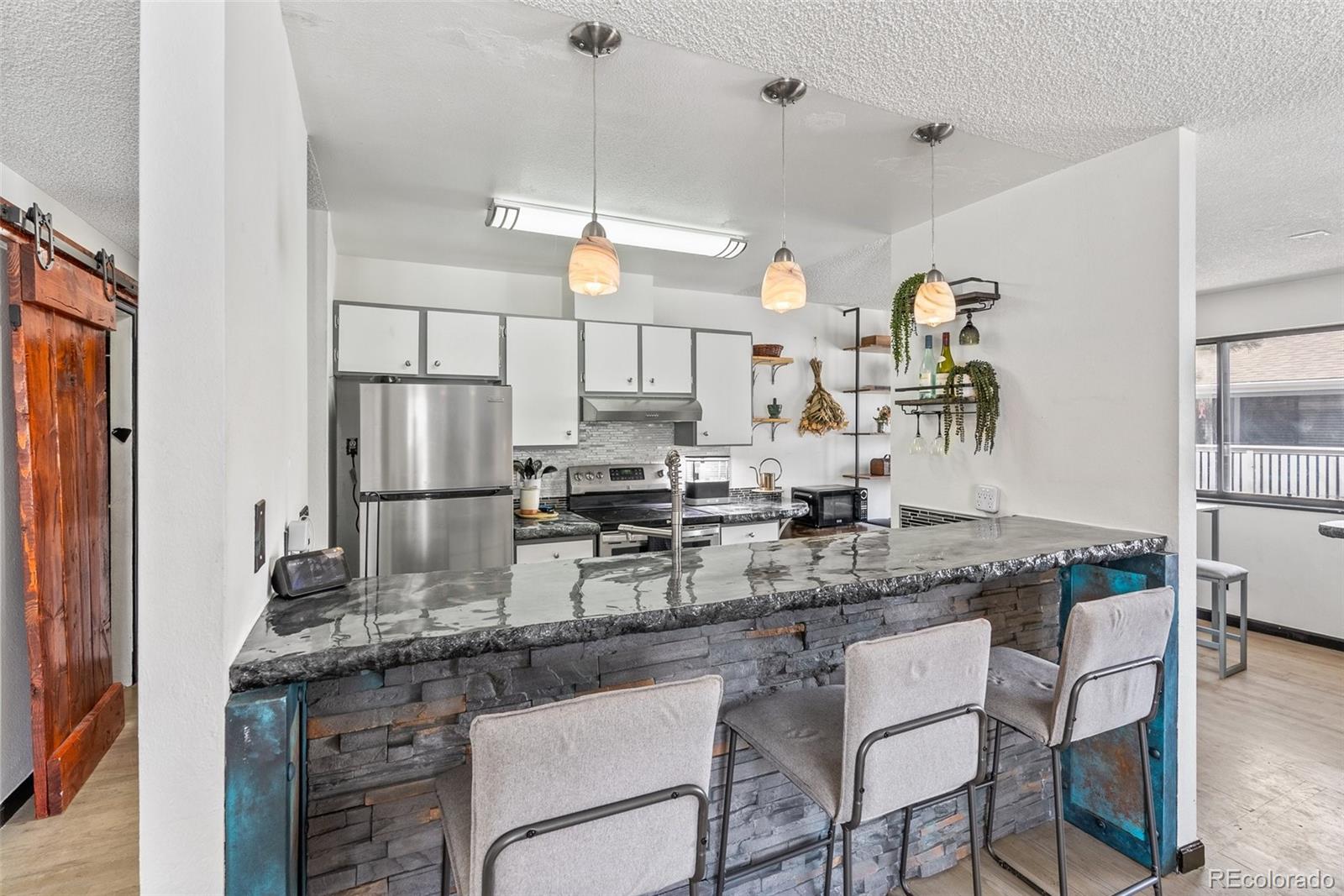 MLS Image #11 for 6680 e mississippi avenue,denver, Colorado