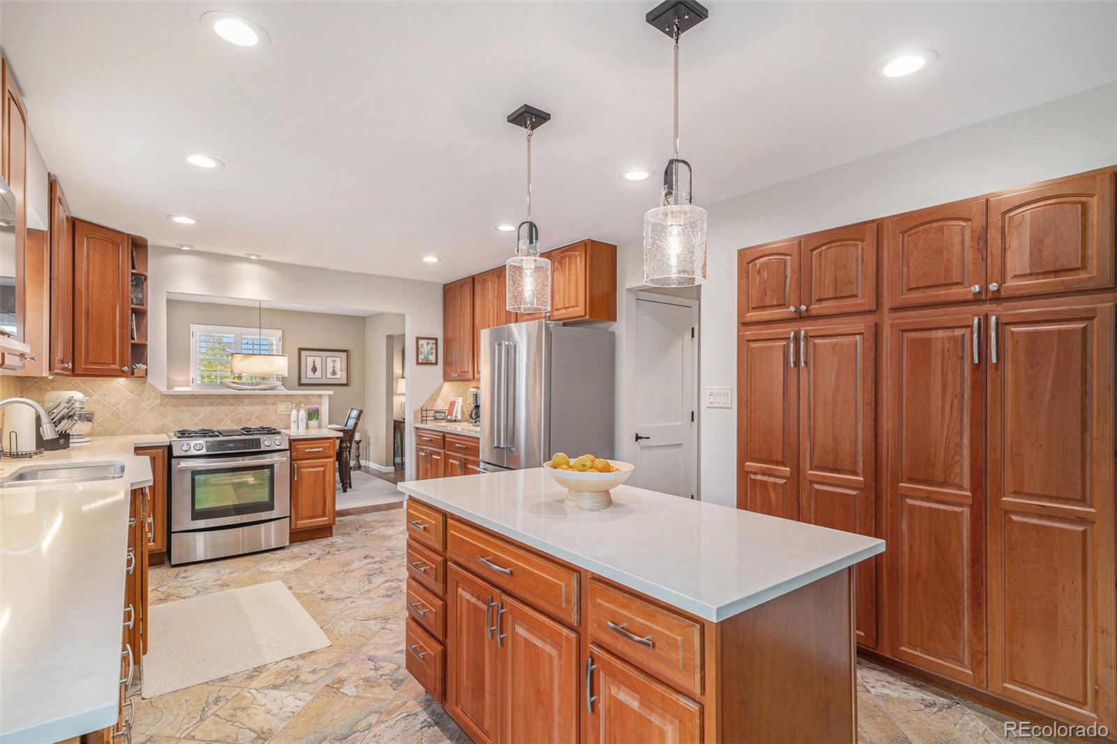 MLS Image #20 for 6871 s himalaya way,centennial, Colorado