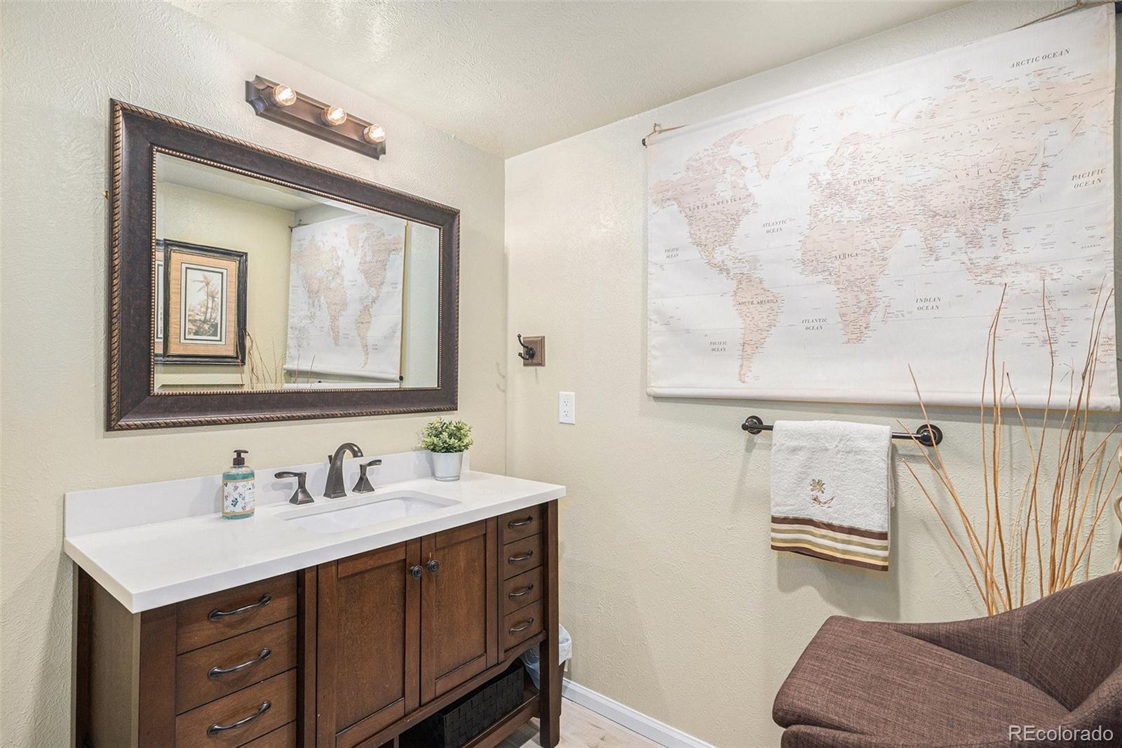 MLS Image #29 for 6871 s himalaya way,centennial, Colorado