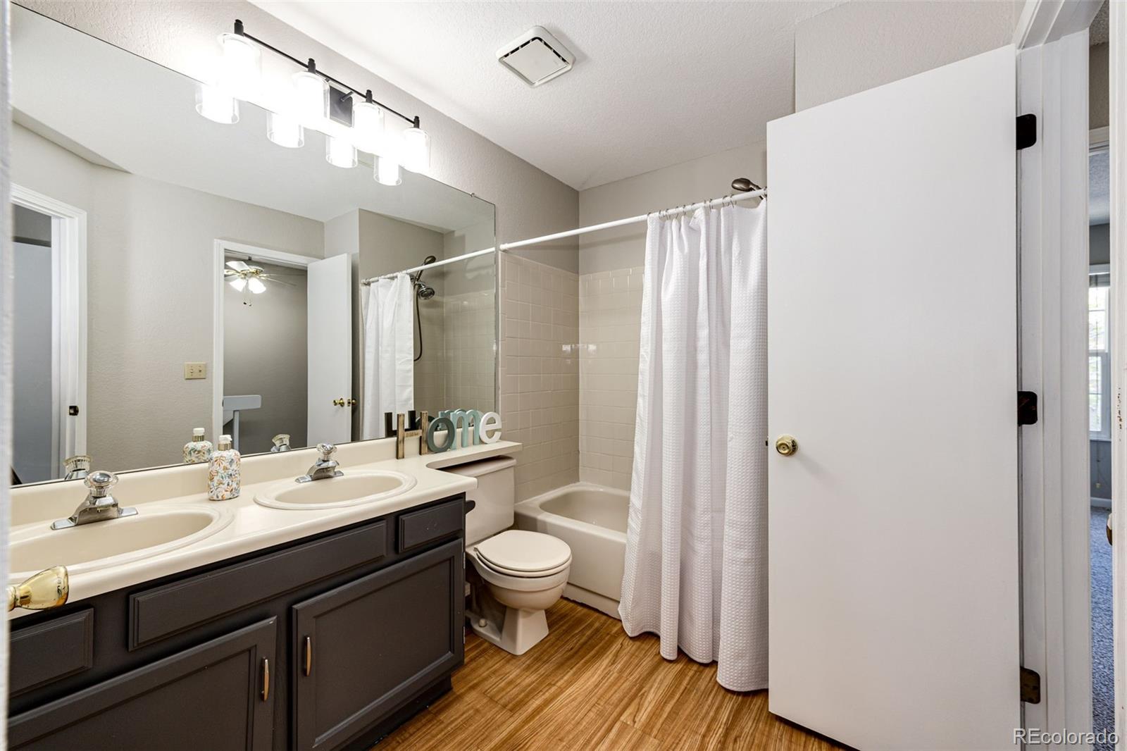 MLS Image #17 for 8231 s fillmore way,centennial, Colorado