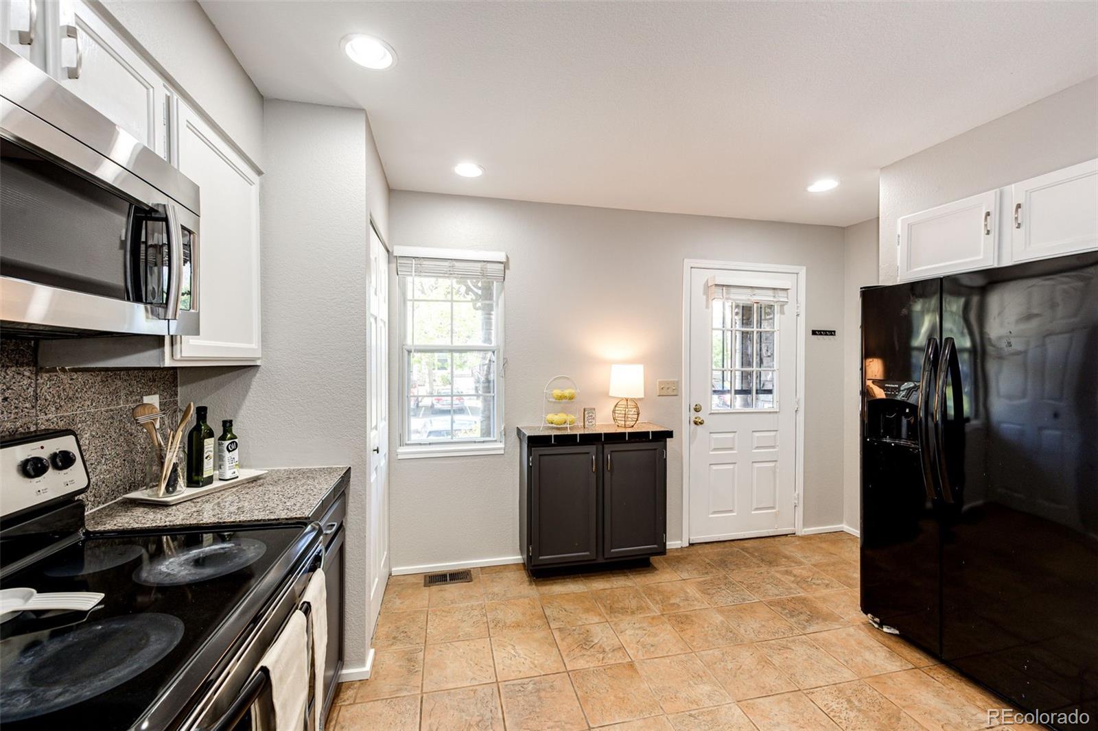 MLS Image #4 for 8231 s fillmore way,centennial, Colorado