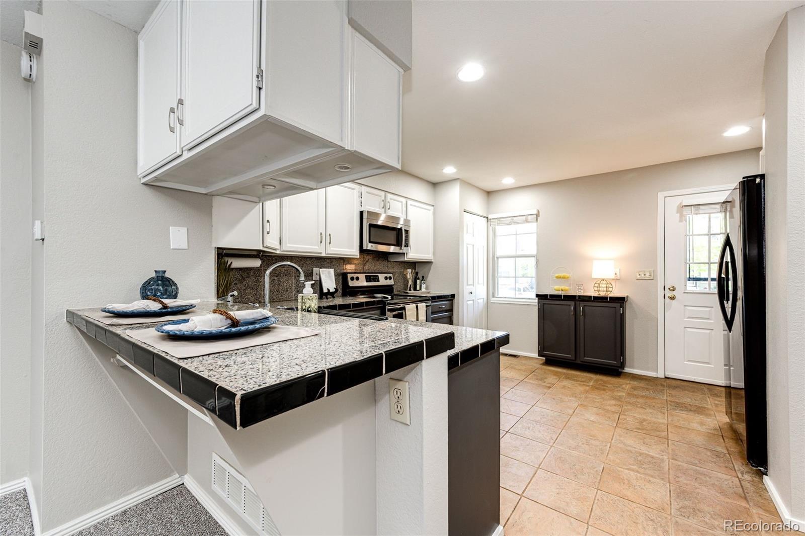 MLS Image #5 for 8231 s fillmore way,centennial, Colorado