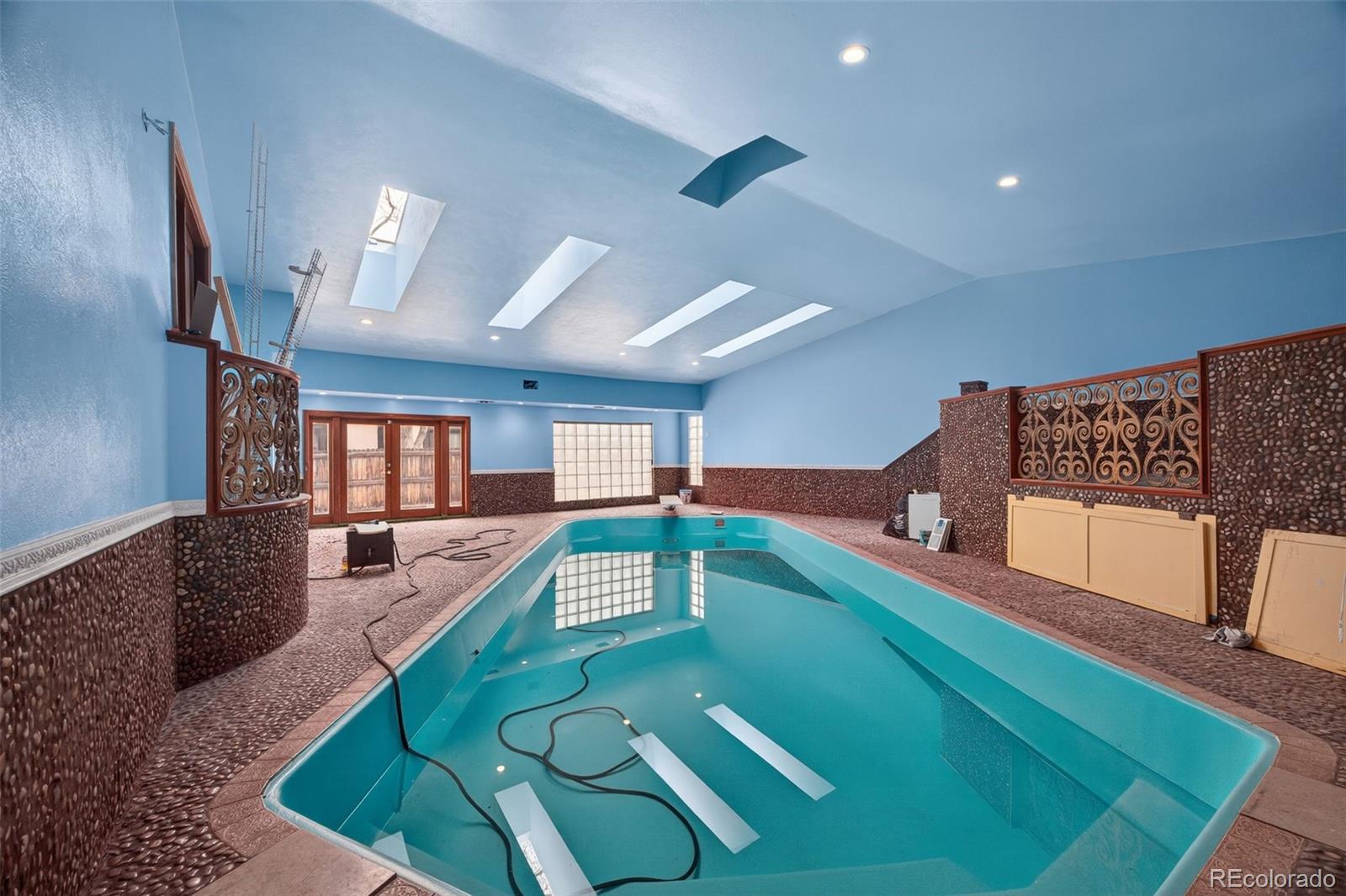MLS Image #12 for 4180 s monaco parkway,denver, Colorado
