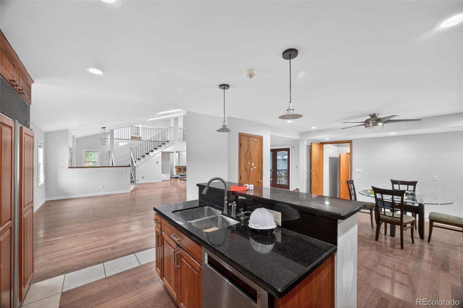 MLS Image #21 for 4180 s monaco parkway,denver, Colorado