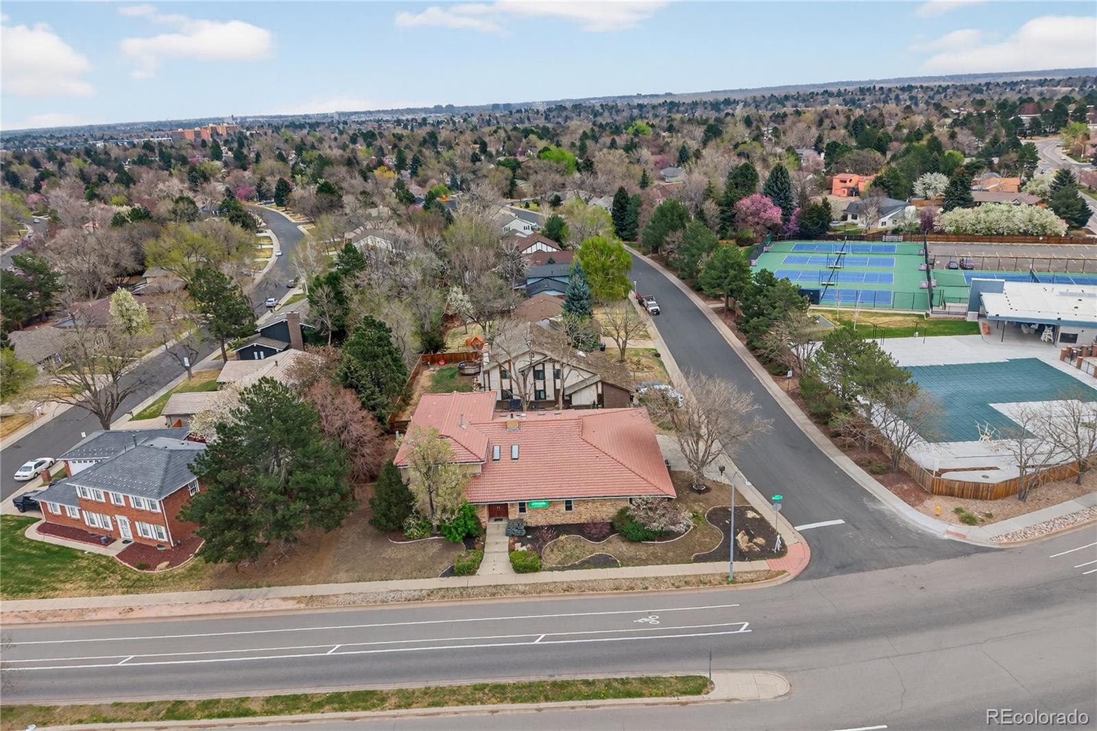MLS Image #26 for 4180 s monaco parkway,denver, Colorado