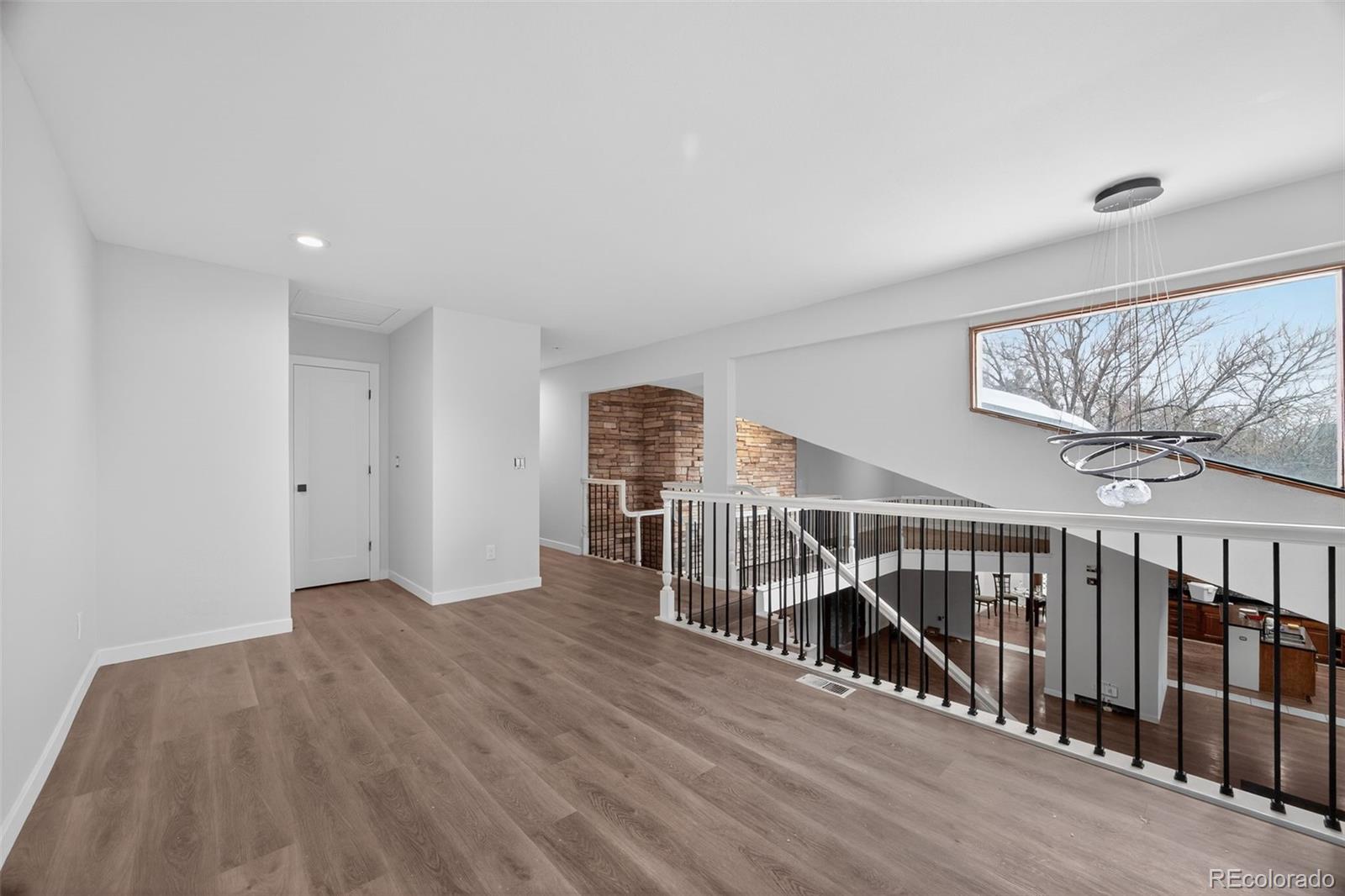 MLS Image #34 for 4180 s monaco parkway,denver, Colorado