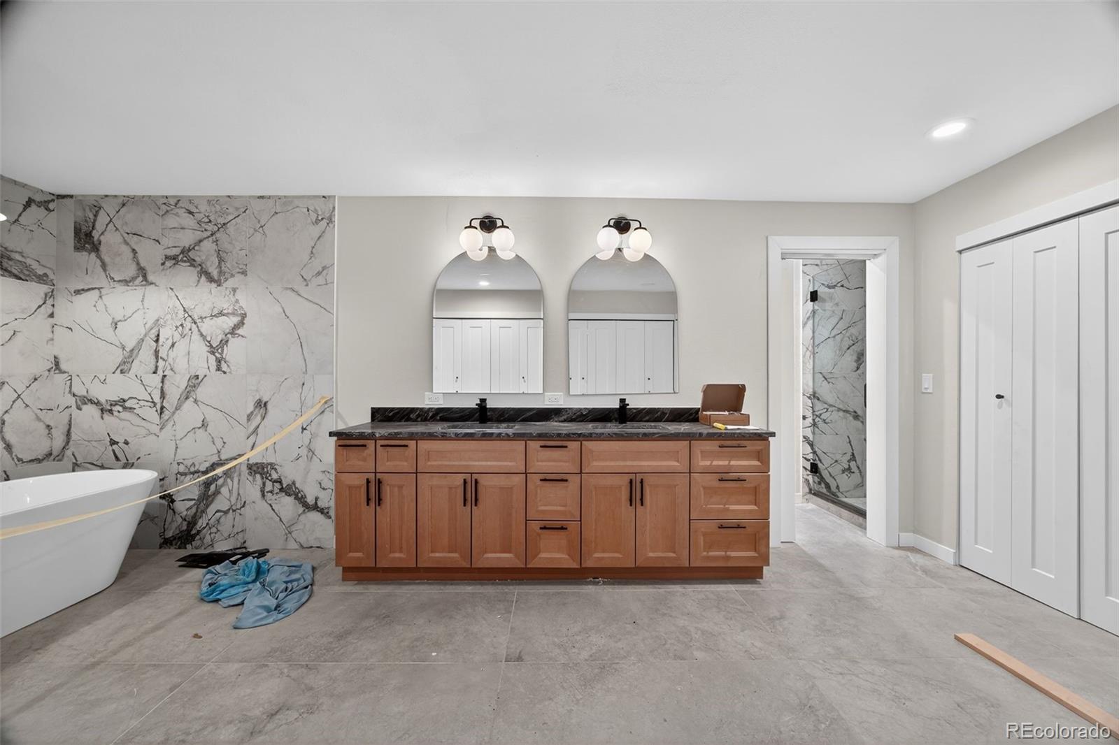 MLS Image #35 for 4180 s monaco parkway,denver, Colorado