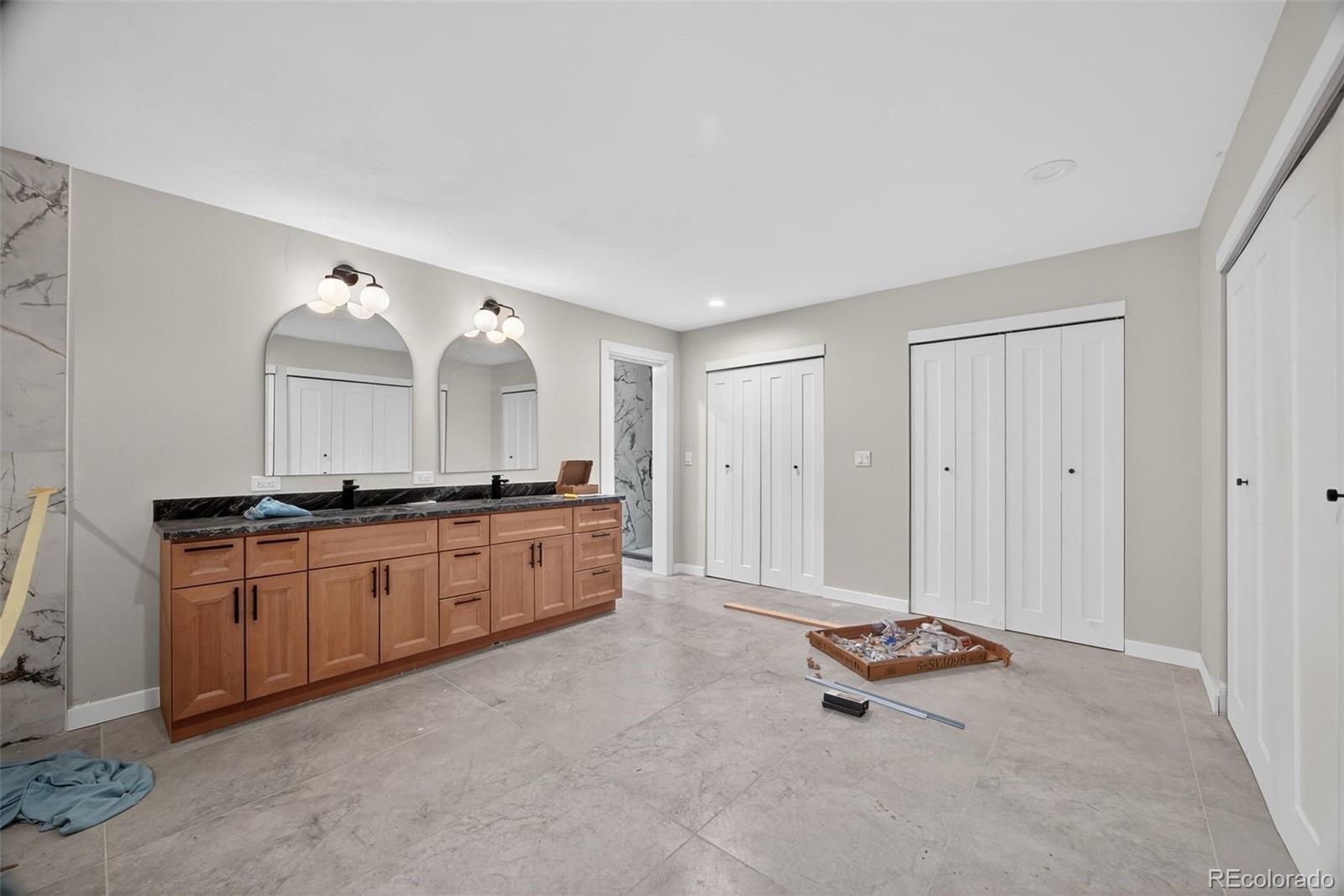 MLS Image #36 for 4180 s monaco parkway,denver, Colorado