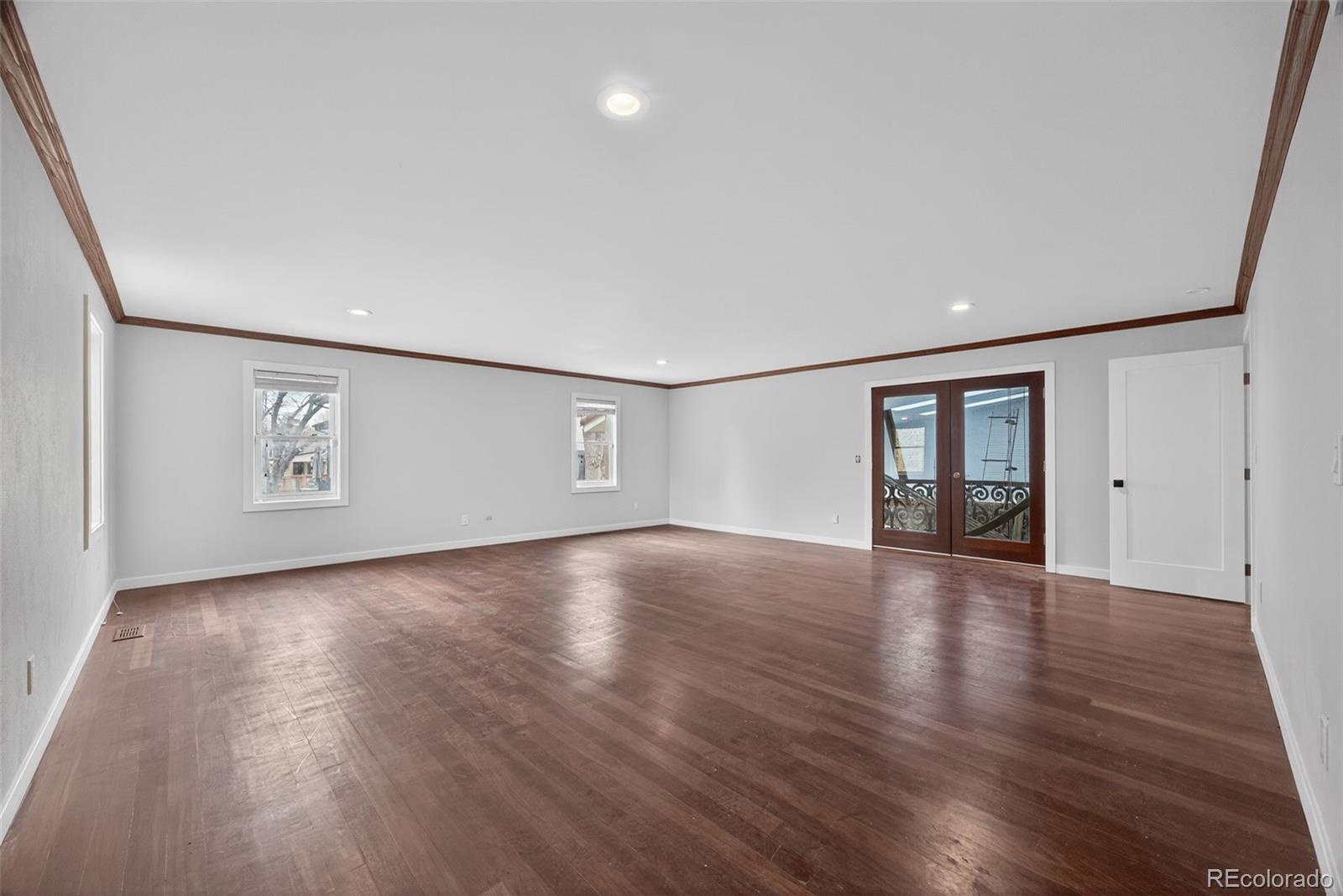 MLS Image #38 for 4180 s monaco parkway,denver, Colorado