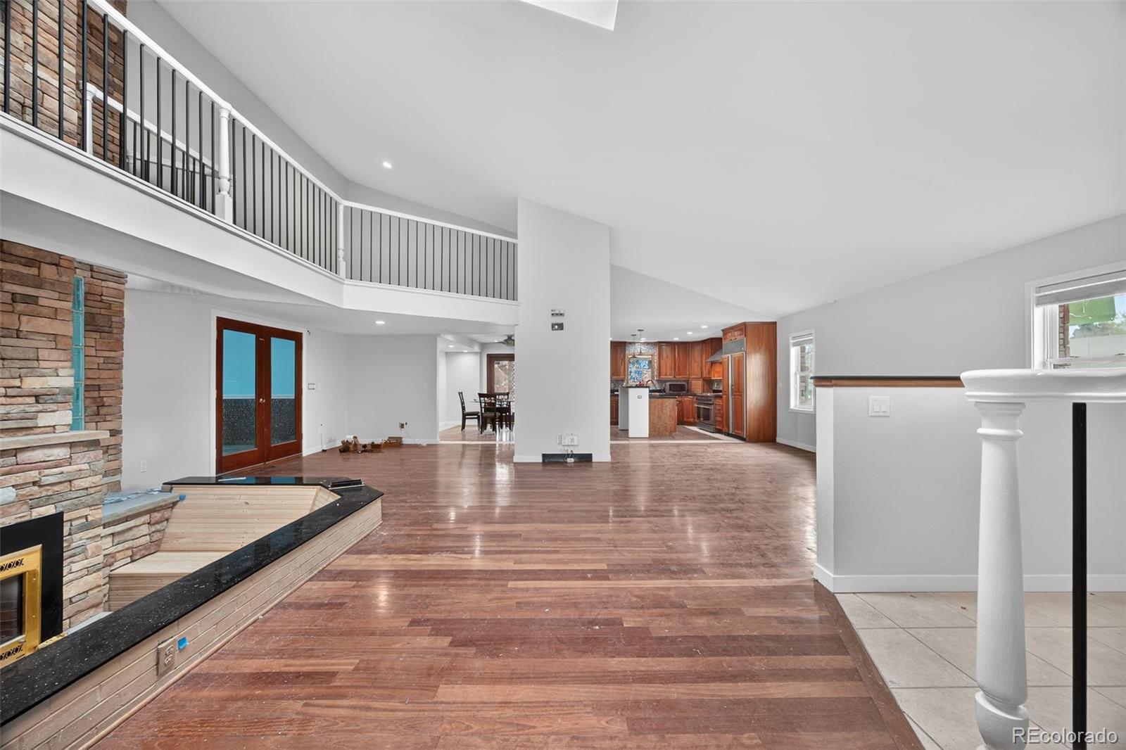 MLS Image #4 for 4180 s monaco parkway,denver, Colorado