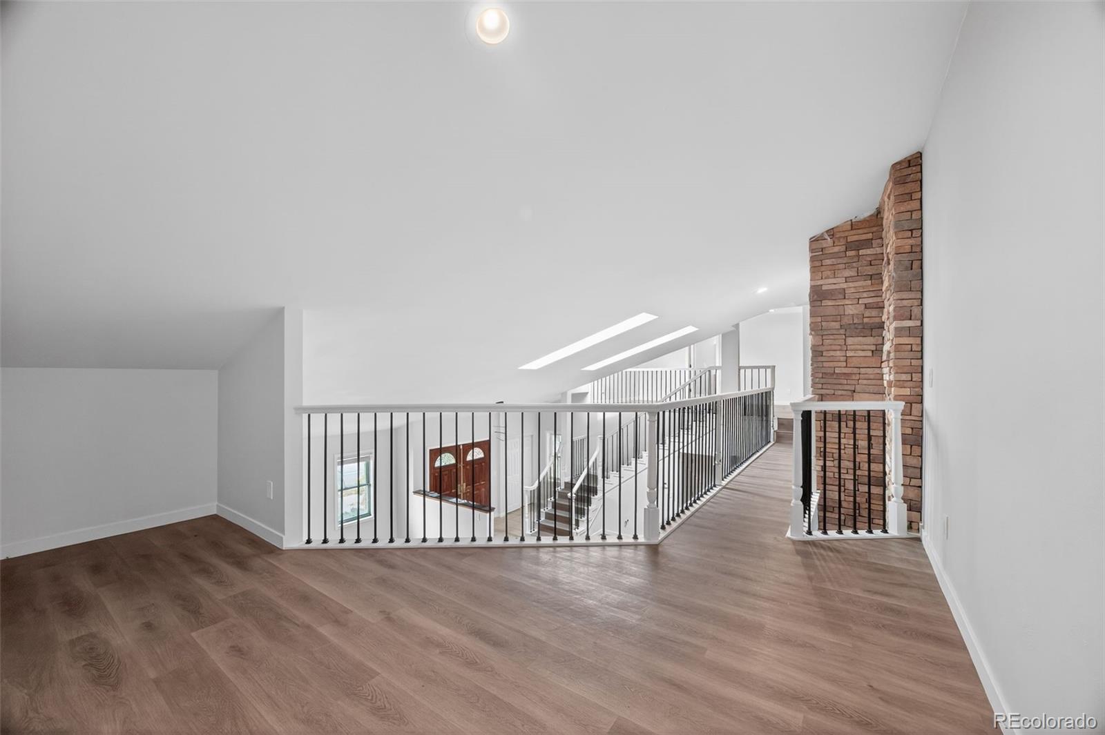 MLS Image #42 for 4180 s monaco parkway,denver, Colorado