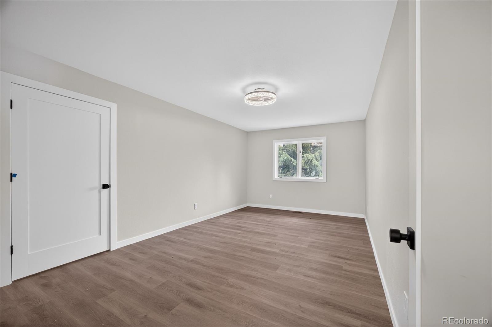 MLS Image #44 for 4180 s monaco parkway,denver, Colorado