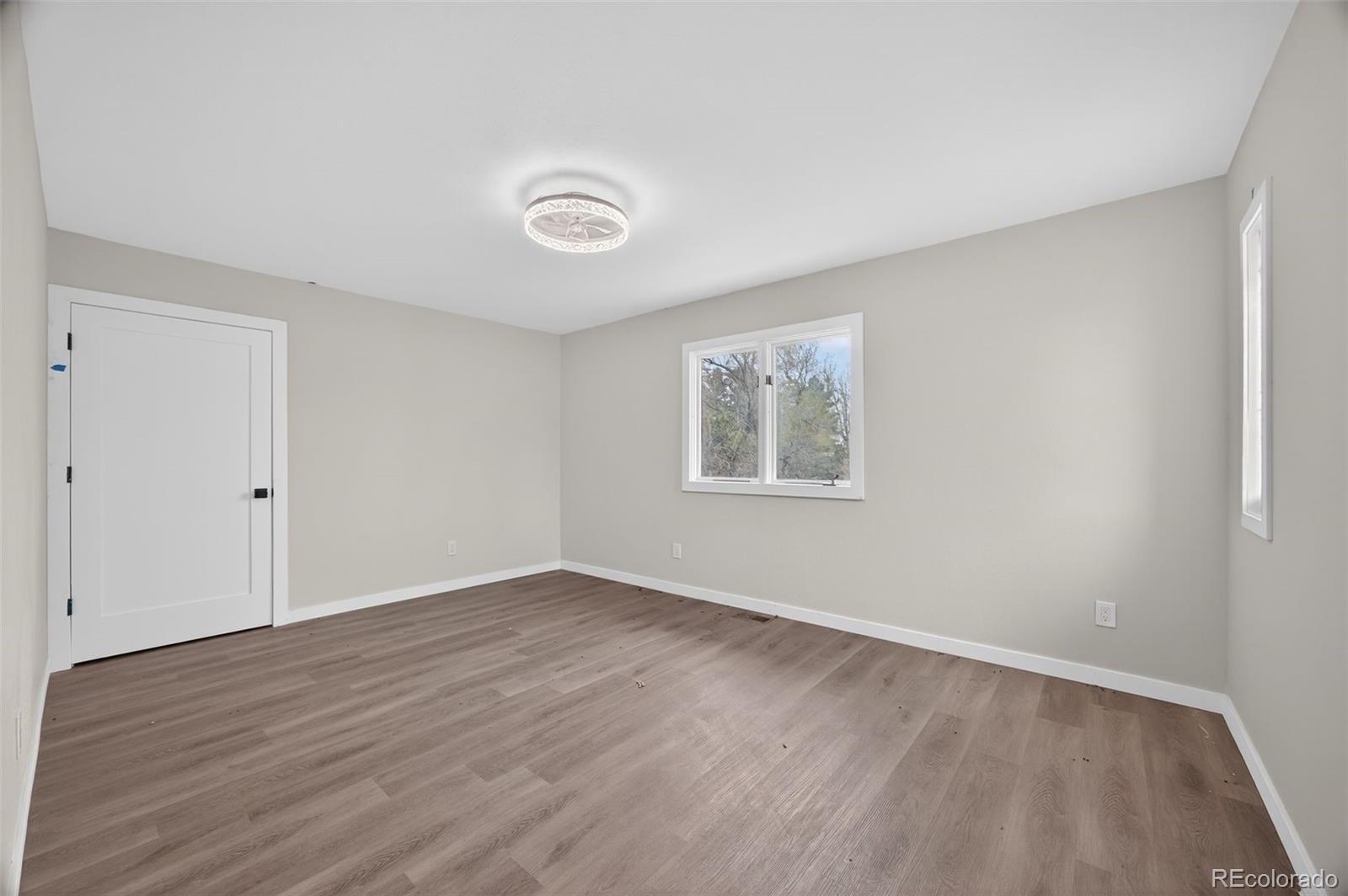 MLS Image #46 for 4180 s monaco parkway,denver, Colorado