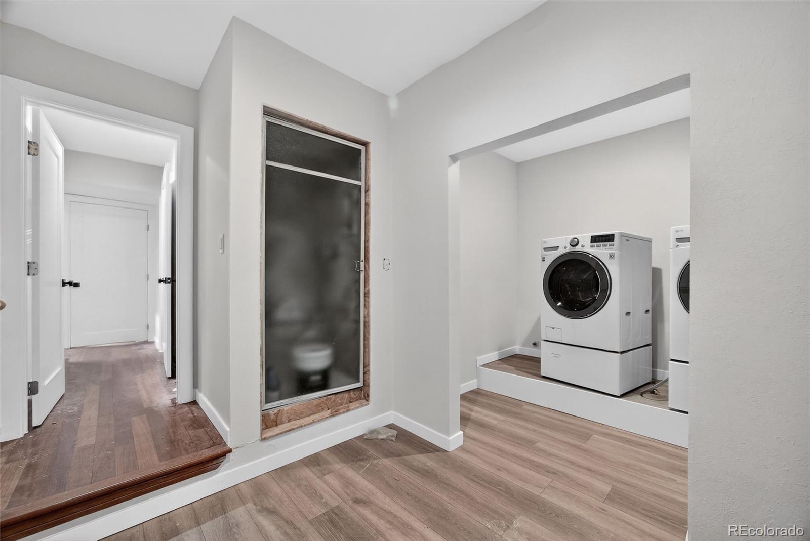 MLS Image #9 for 4180 s monaco parkway,denver, Colorado