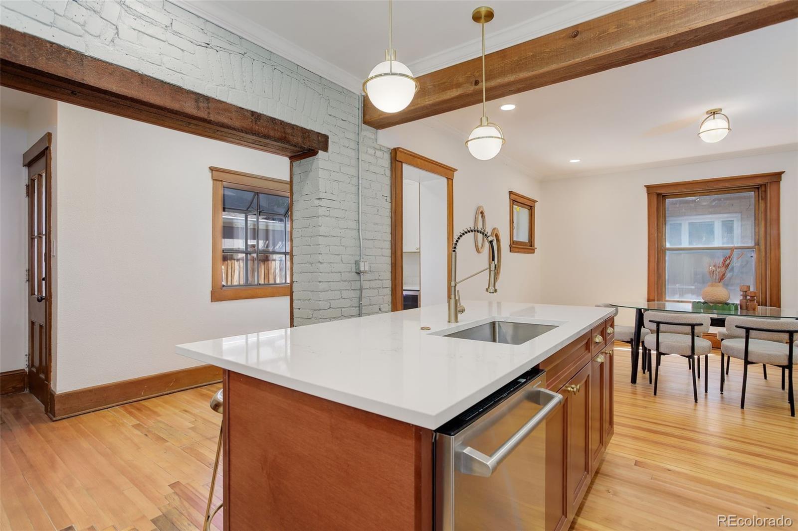 MLS Image #12 for 729 e 10th avenue,denver, Colorado