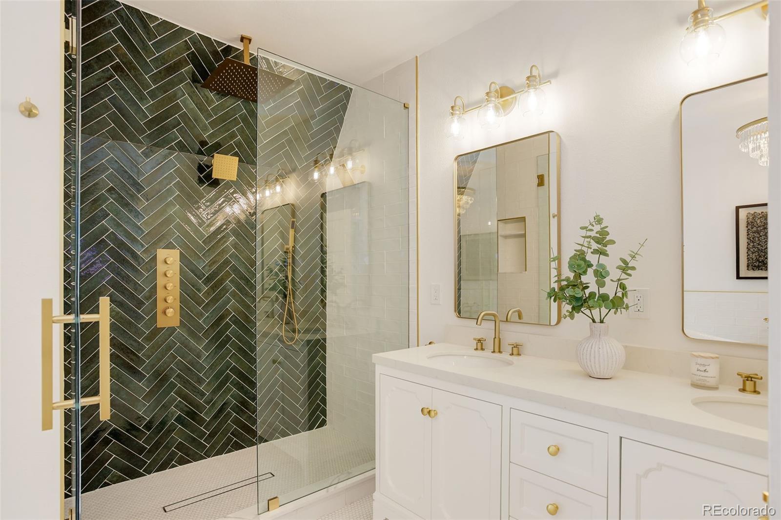 MLS Image #30 for 729 e 10th avenue,denver, Colorado