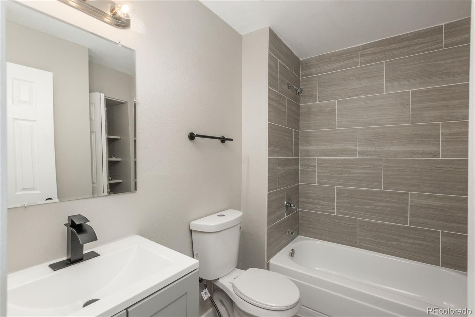 MLS Image #14 for 18071 e kentucky avenue 203,aurora, Colorado