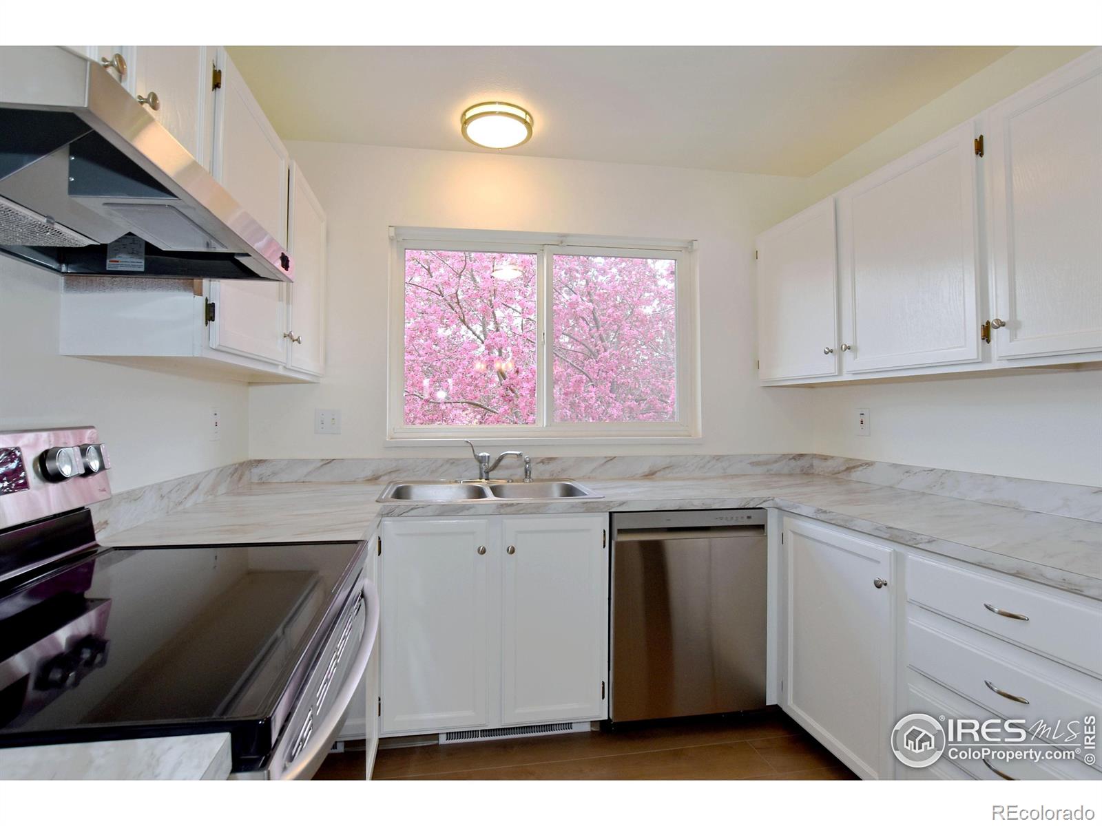MLS Image #14 for 3465  lochwood drive,fort collins, Colorado
