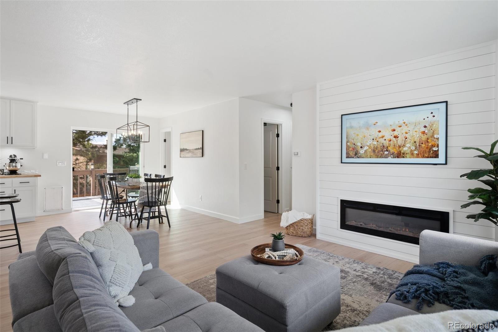 MLS Image #7 for 3135  raindrop drive,colorado springs, Colorado