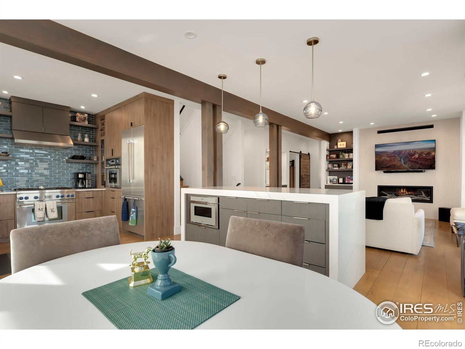 MLS Image #12 for 3396  continental circle,fort collins, Colorado