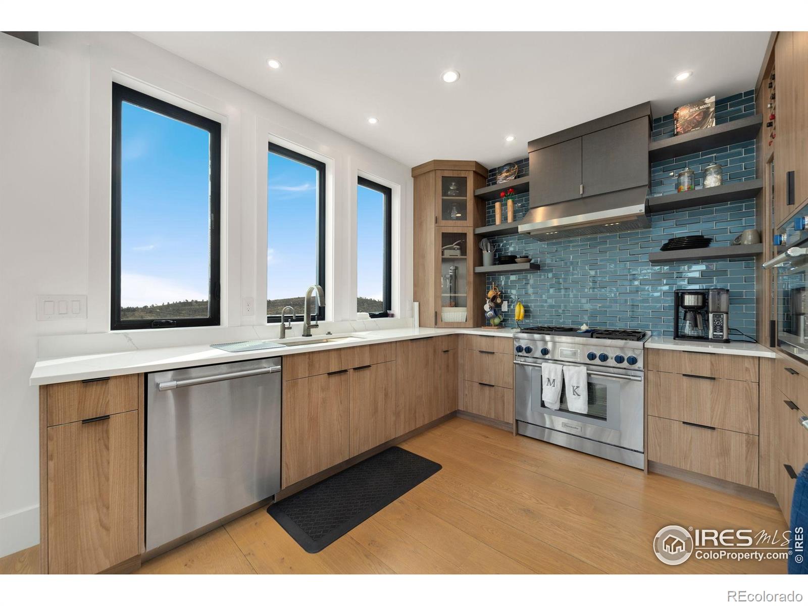 MLS Image #9 for 3396  continental circle,fort collins, Colorado