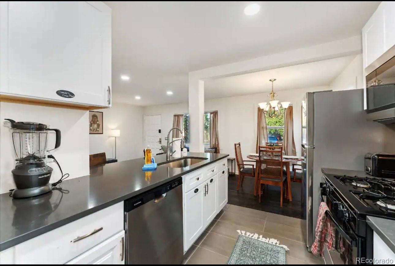 MLS Image #5 for 739 s utica street,denver, Colorado