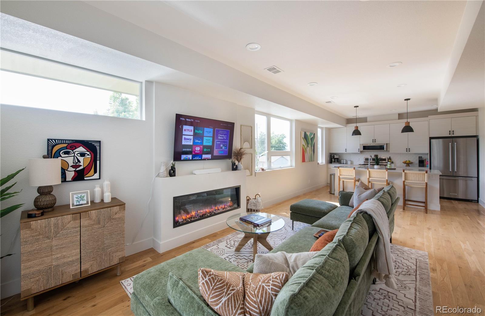 MLS Image #13 for 2197 s clermont street,denver, Colorado