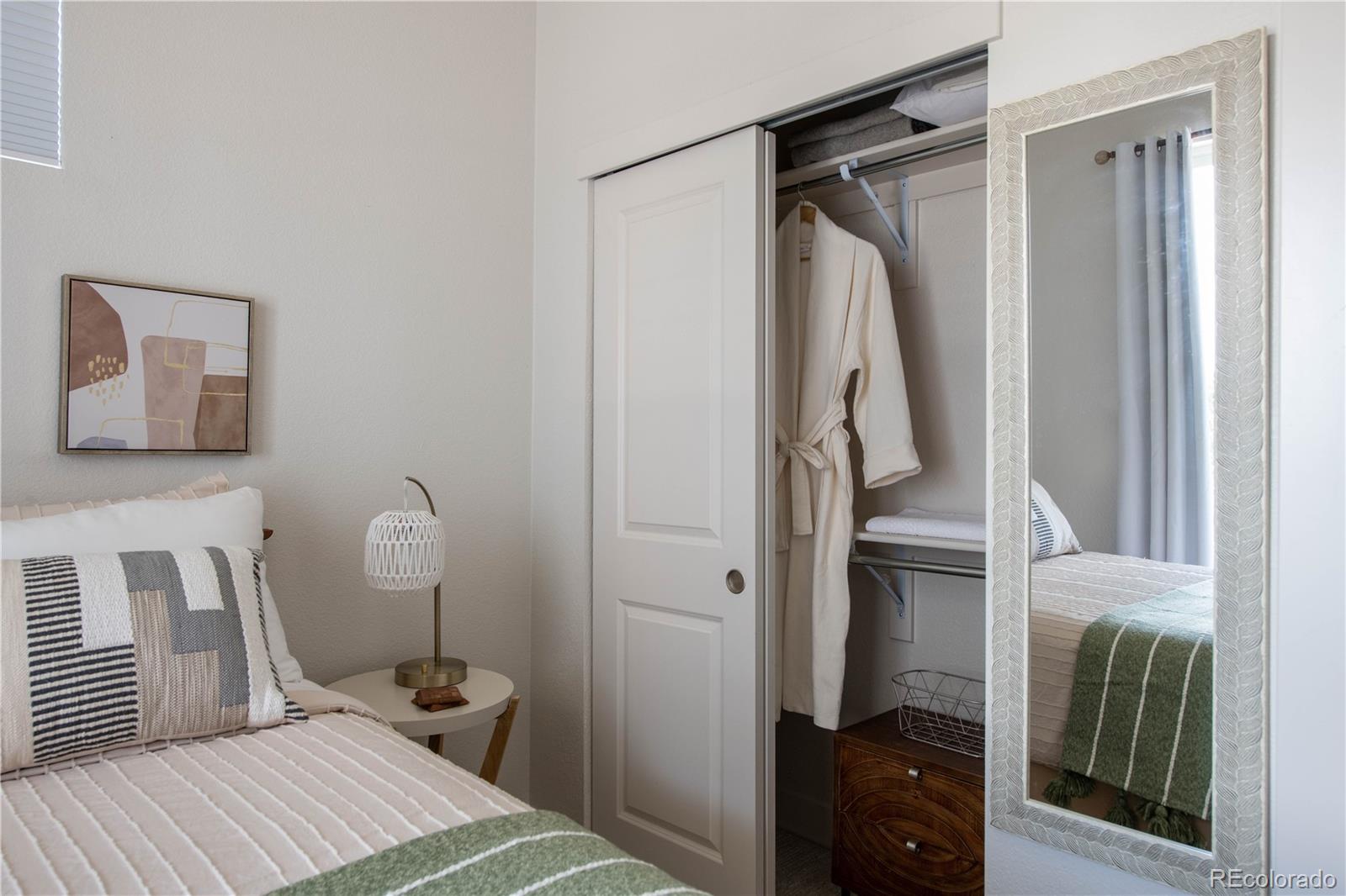 MLS Image #27 for 2197 s clermont street,denver, Colorado