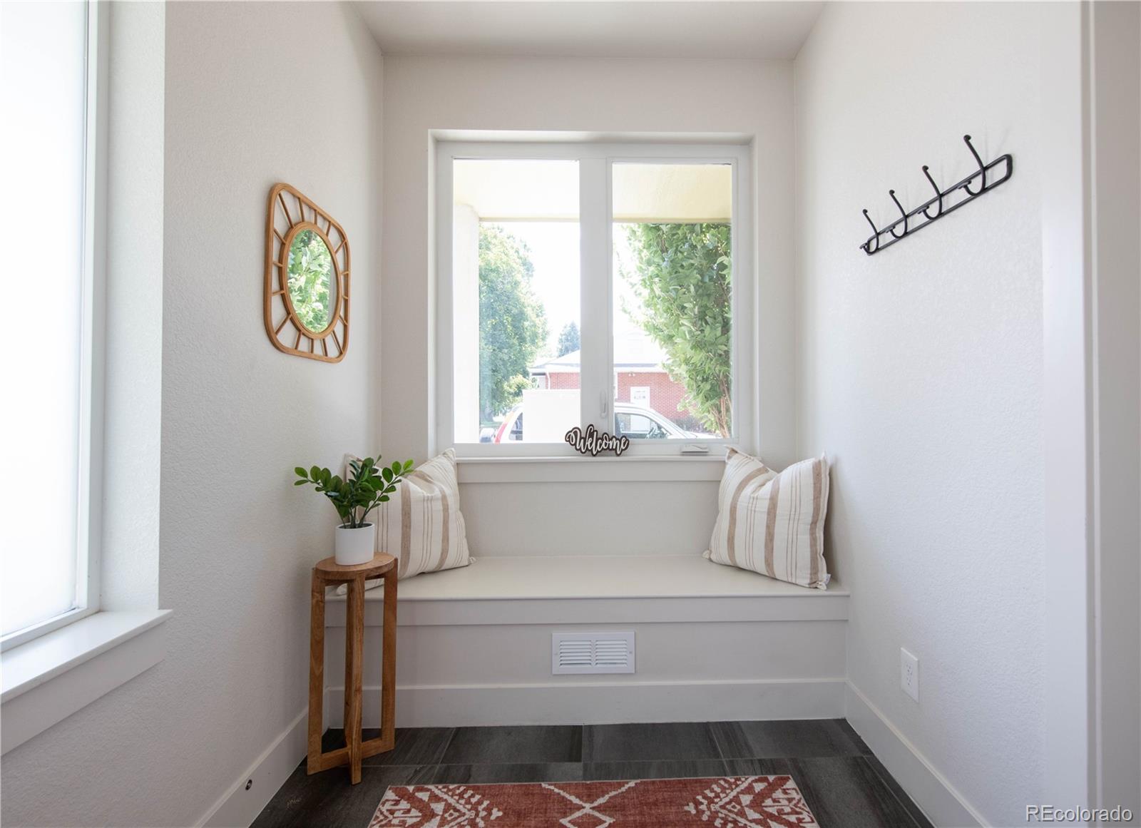 MLS Image #3 for 2197 s clermont street,denver, Colorado