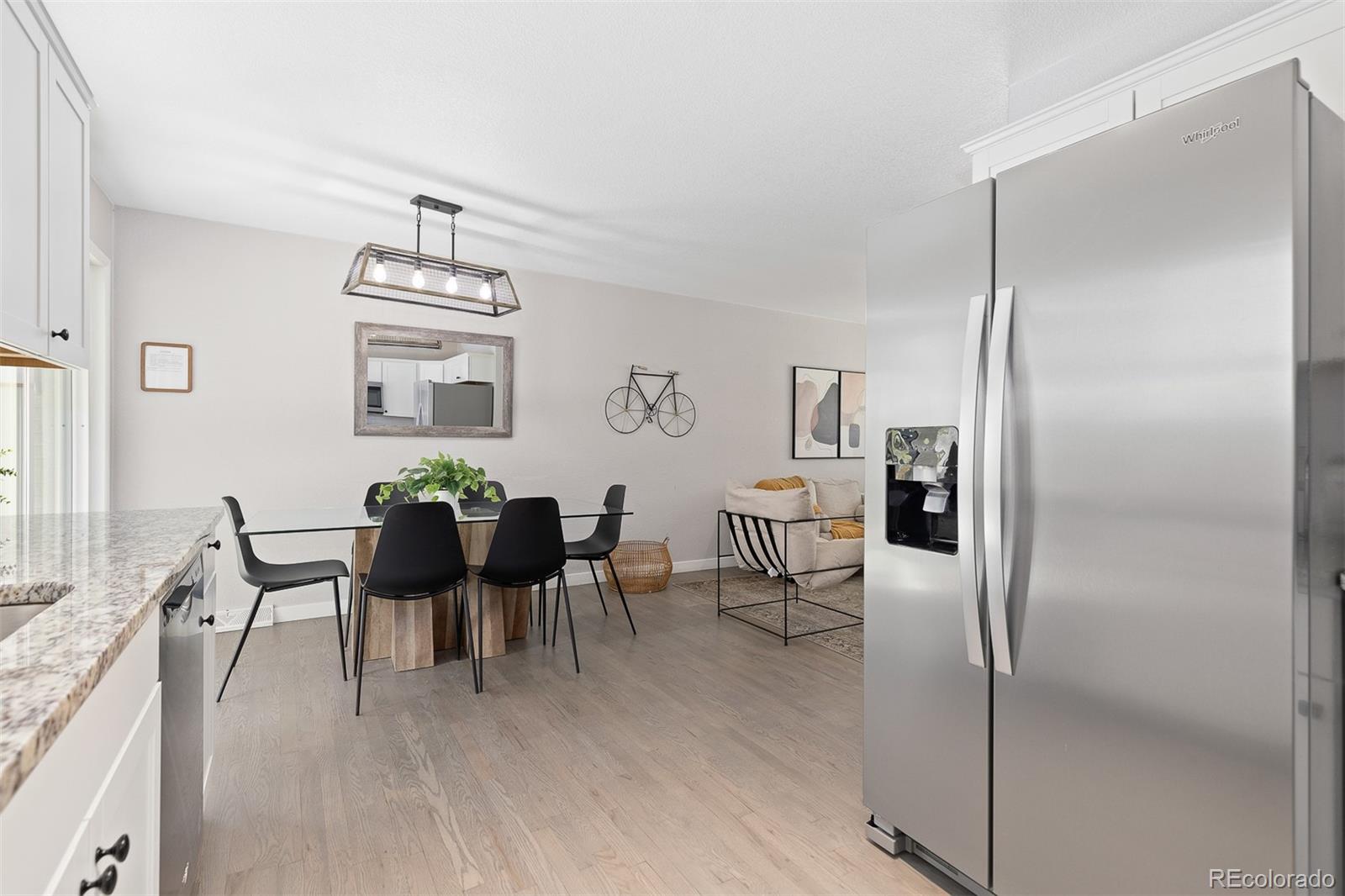 MLS Image #10 for 7670  greenwood boulevard,denver, Colorado