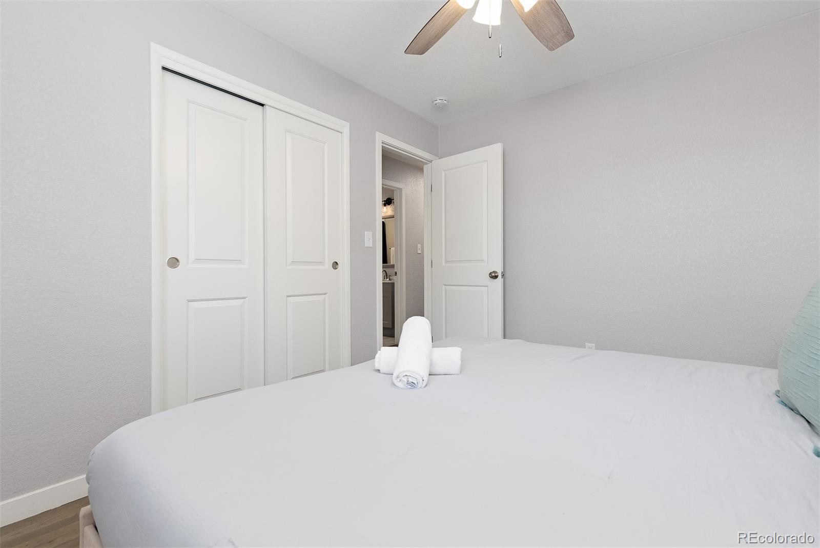 MLS Image #19 for 7670  greenwood boulevard,denver, Colorado