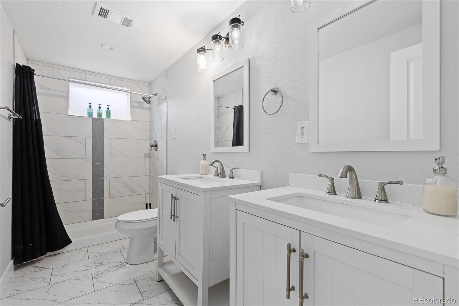 MLS Image #26 for 7670  greenwood boulevard,denver, Colorado