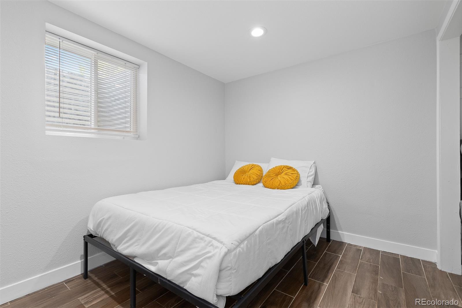 MLS Image #27 for 7670  greenwood boulevard,denver, Colorado