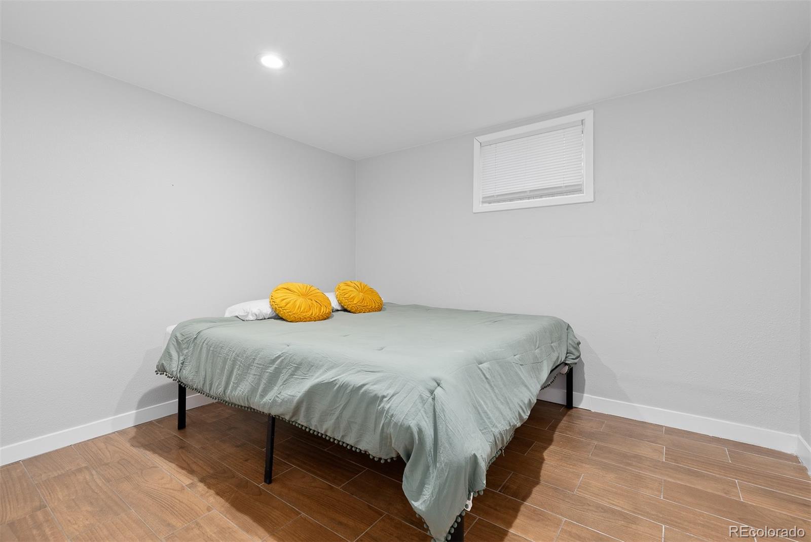 MLS Image #30 for 7670  greenwood boulevard,denver, Colorado