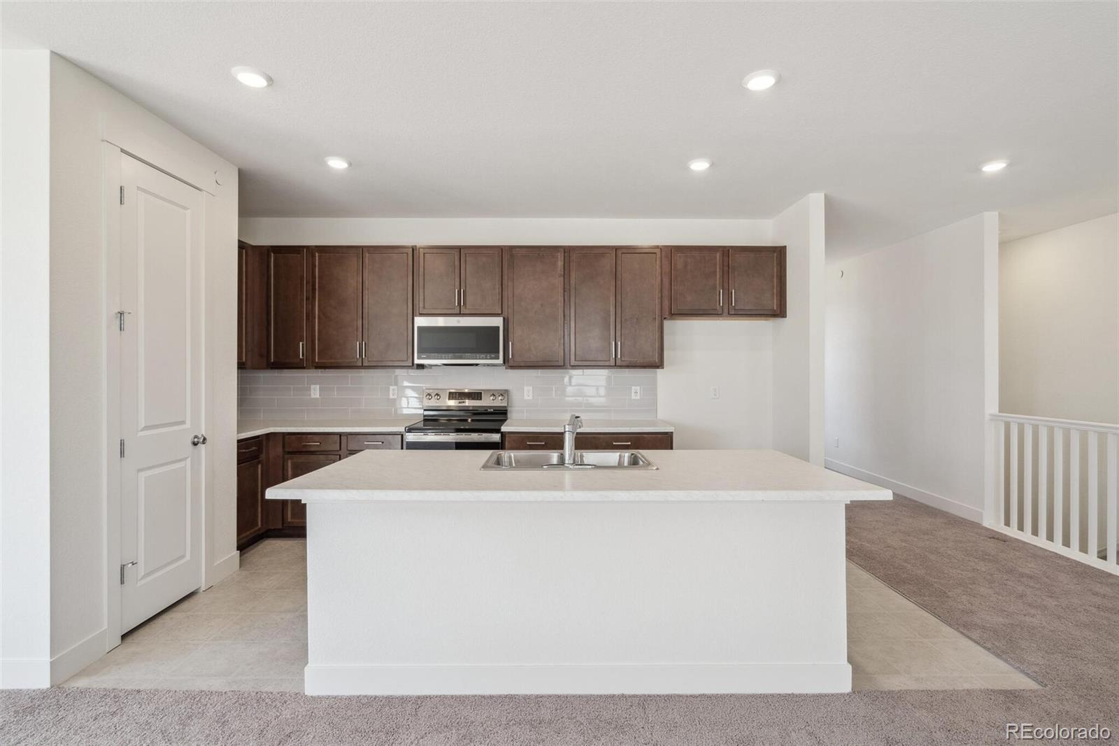 MLS Image #12 for 9314  biscay street,commerce city, Colorado