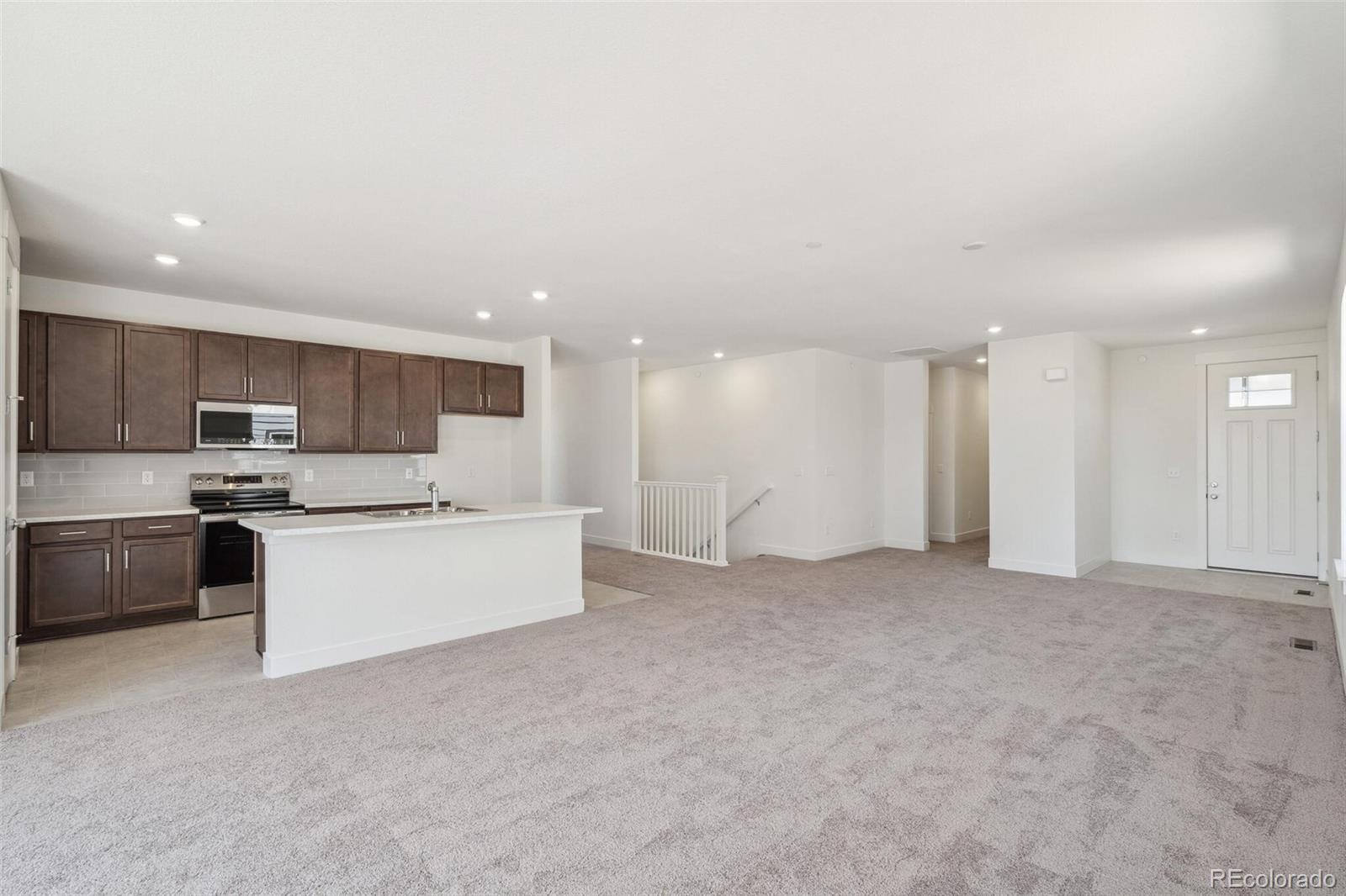 MLS Image #6 for 9314  biscay street,commerce city, Colorado