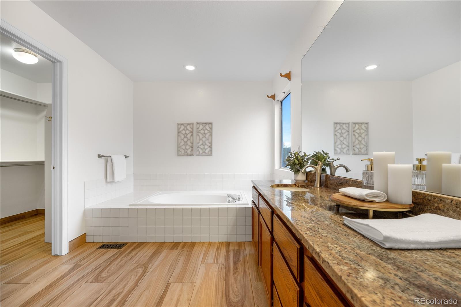 MLS Image #23 for 8164 s york court,centennial, Colorado