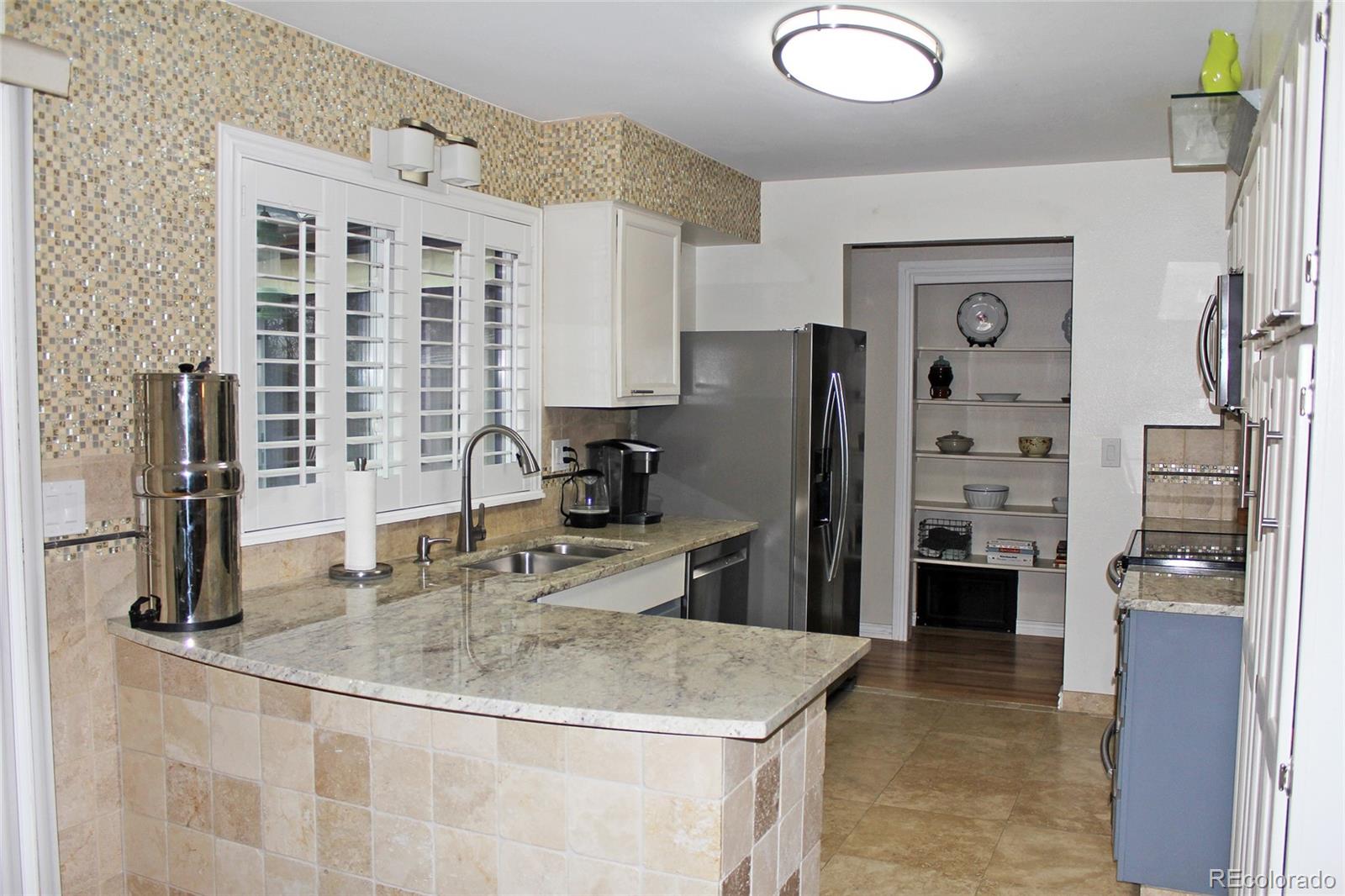 MLS Image #9 for 95 s eagle circle ,aurora, Colorado