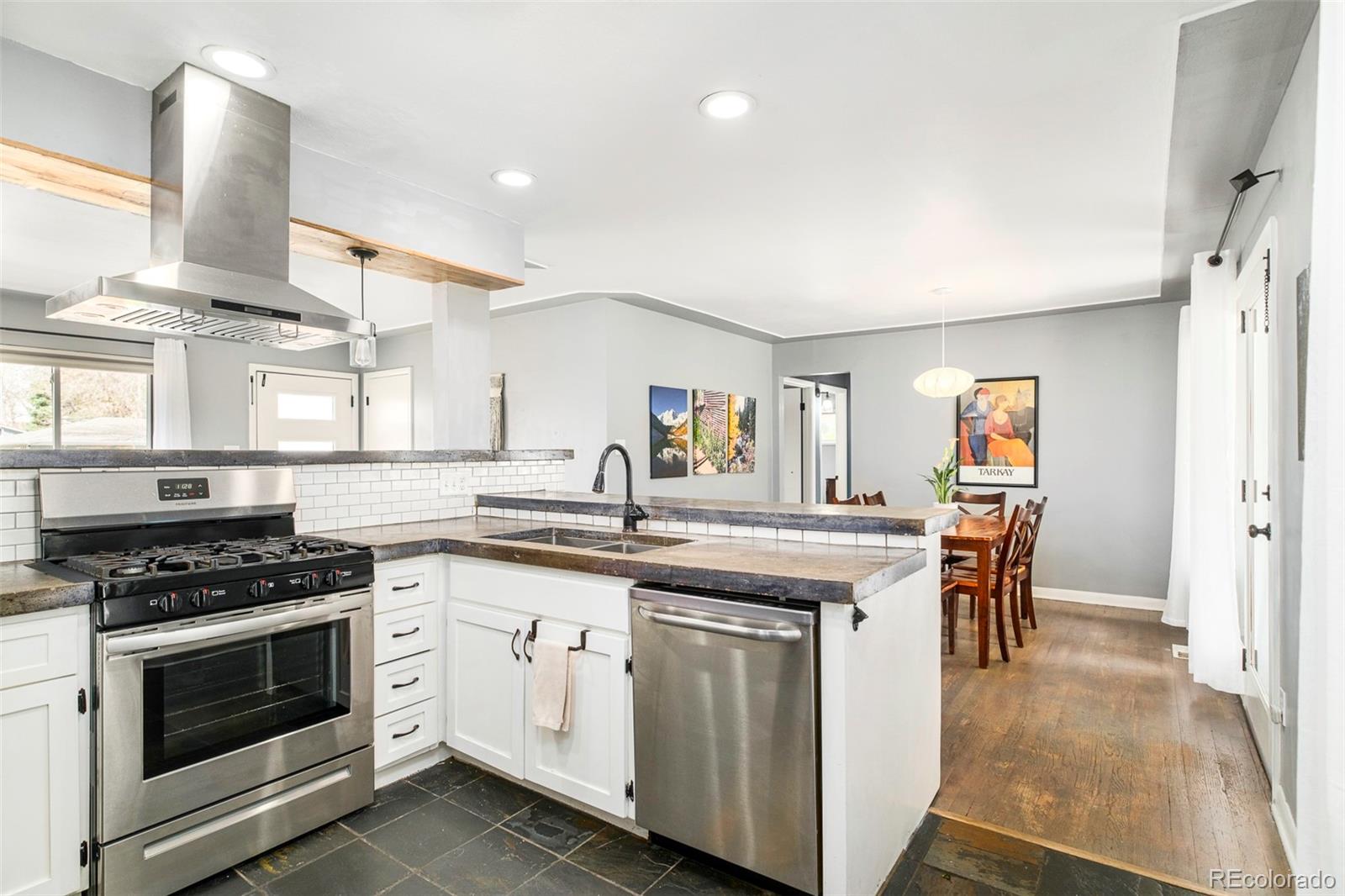 MLS Image #10 for 1662 s eudora street,denver, Colorado