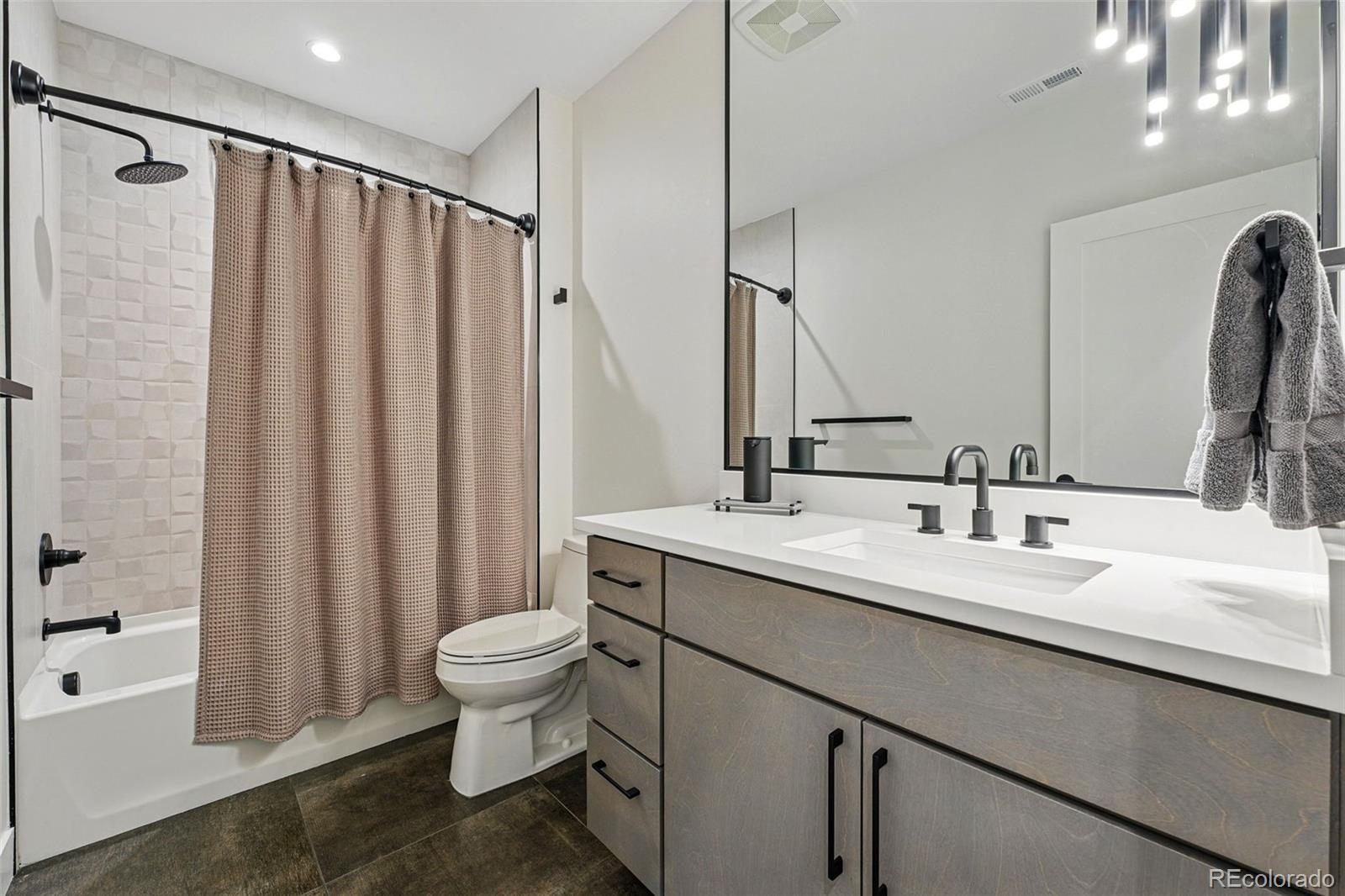 MLS Image #35 for 380 s humboldt street,denver, Colorado