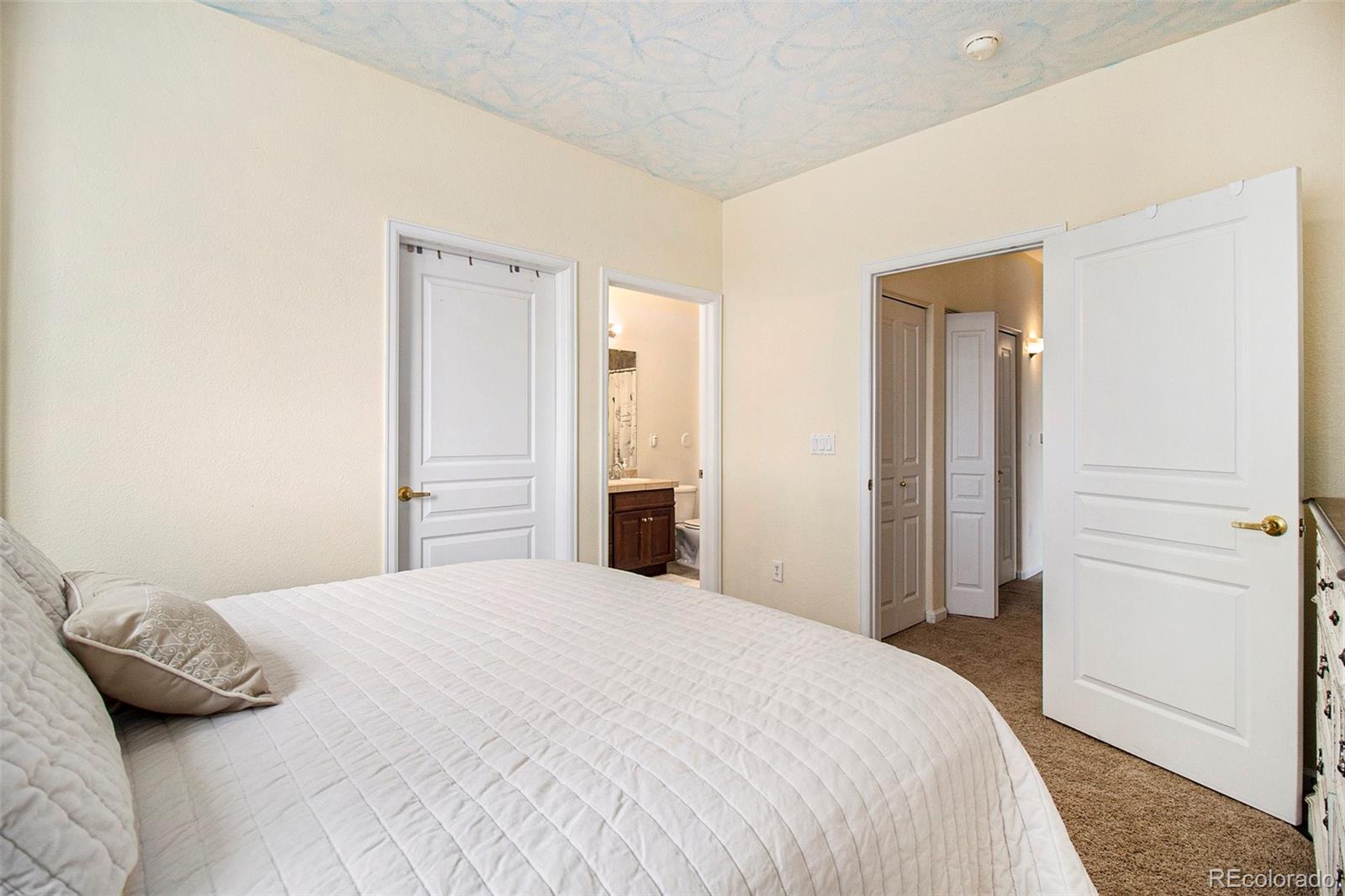 MLS Image #11 for 8039  lee drive,arvada, Colorado