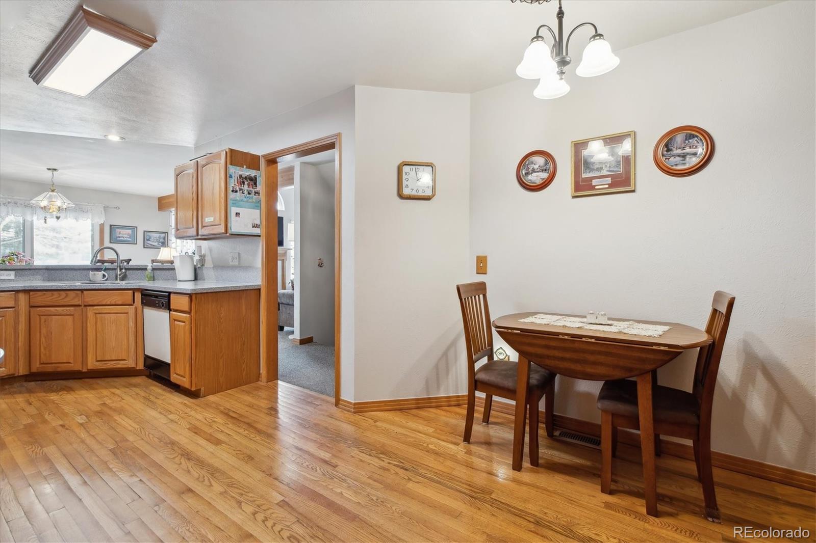 MLS Image #11 for 10654 w dumbarton circle,littleton, Colorado