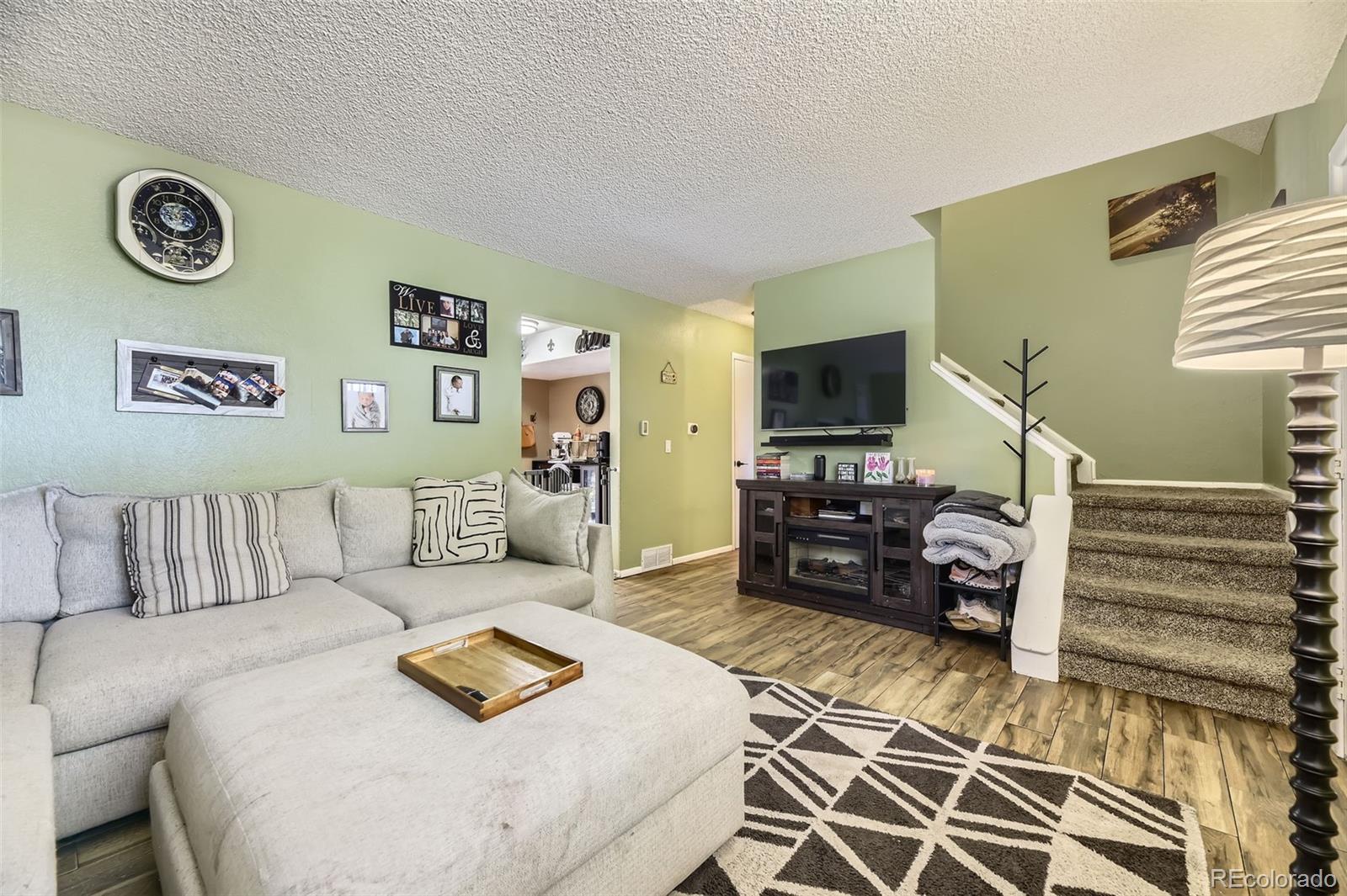 MLS Image #5 for 14742 e radcliff place,aurora, Colorado