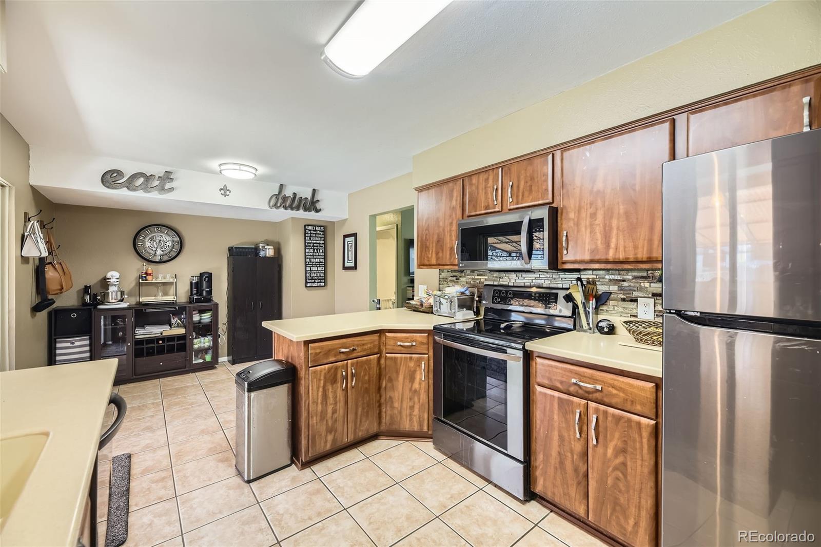 MLS Image #8 for 14742 e radcliff place,aurora, Colorado